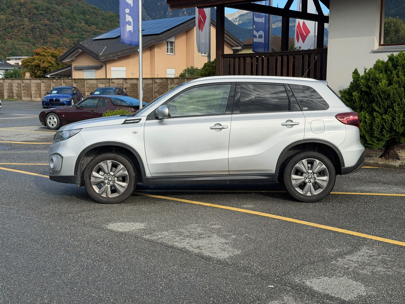 SUZUKI Vitara 1.4 Boosterjet Compact + Hybrid Automatic-image-1