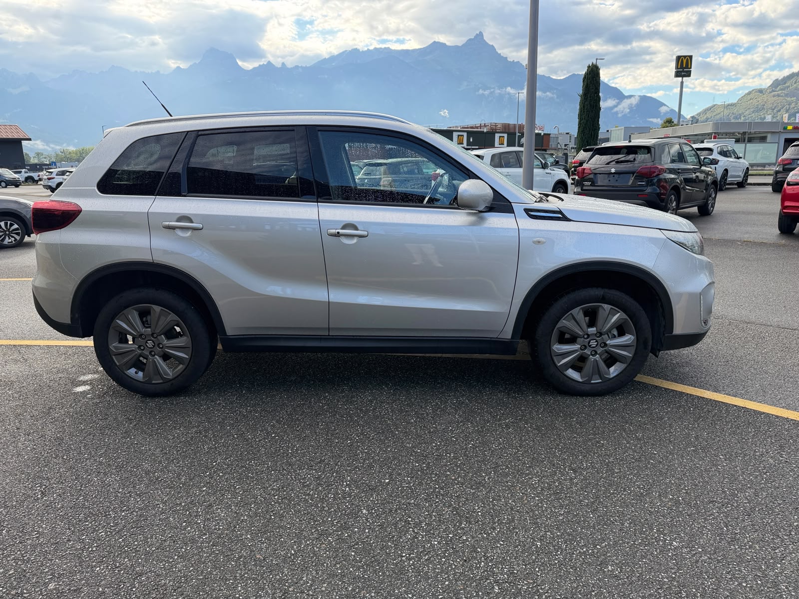 SUZUKI Vitara 1.4 Boosterjet Compact + Hybrid Automatic-image-5