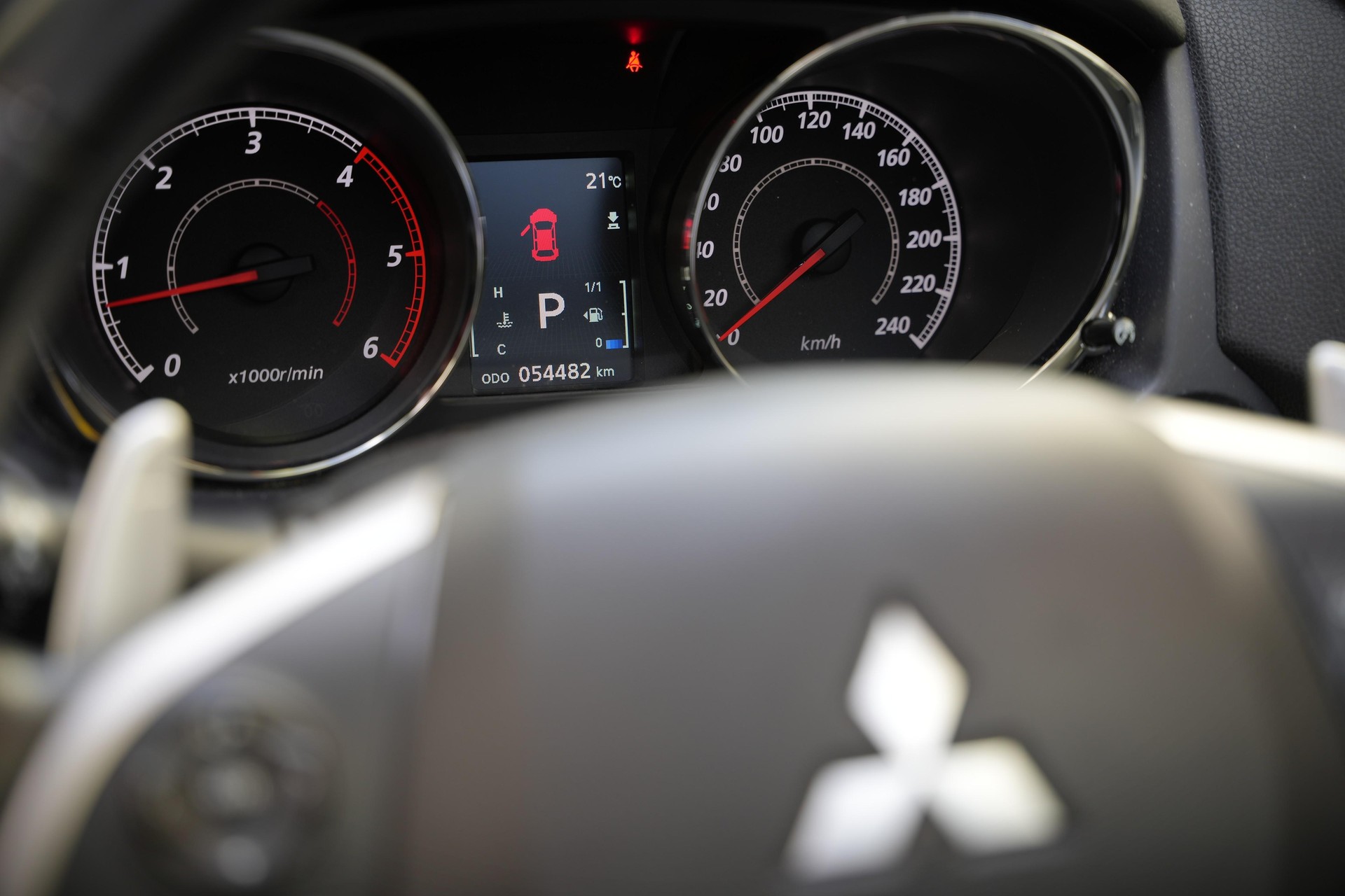MITSUBISHI ASX 2.2 DID Navigator 4x4-image-12