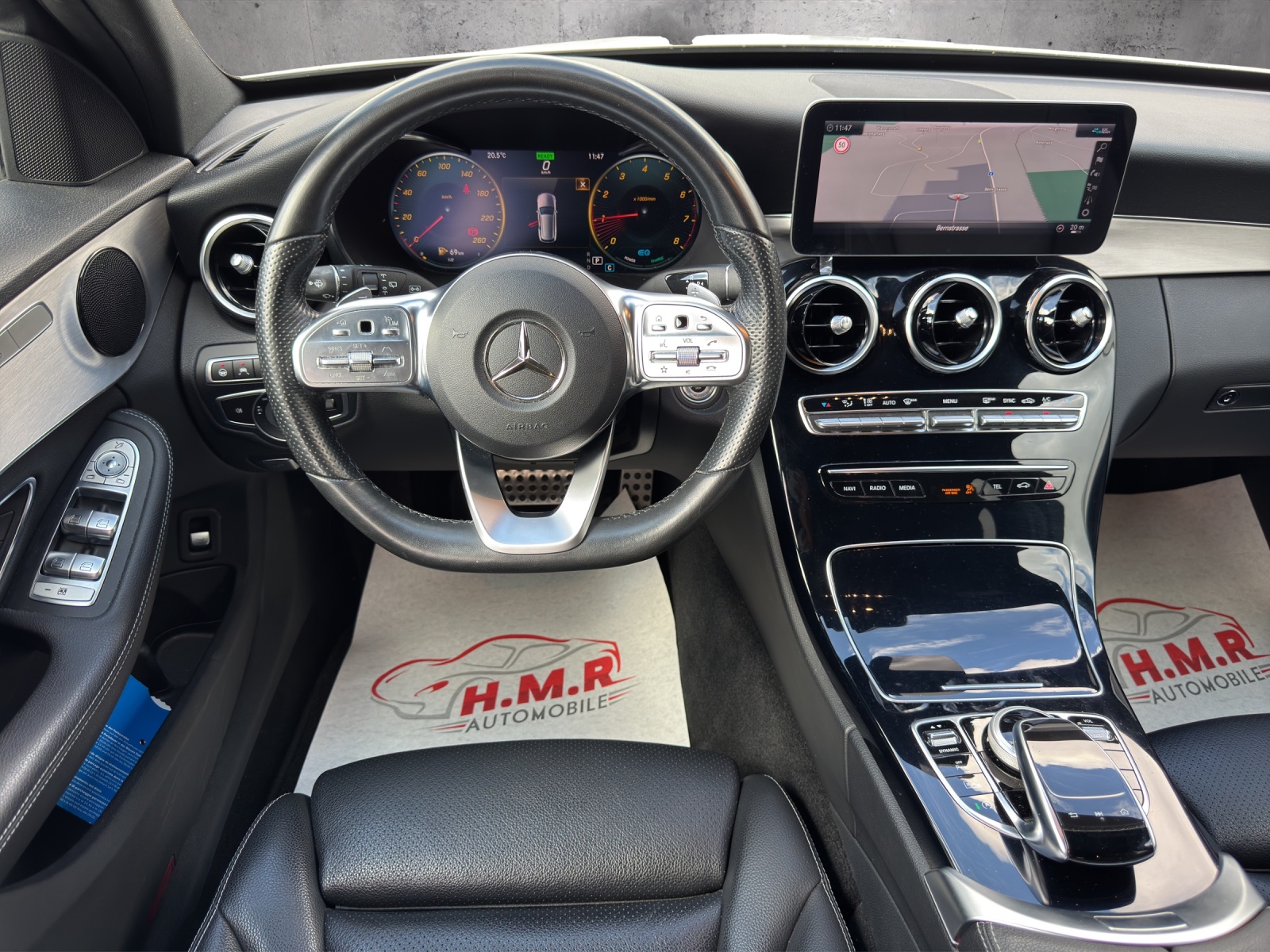 MERCEDES-BENZ C 200 AMG Line 4Matic 9G-Tronic-image-11