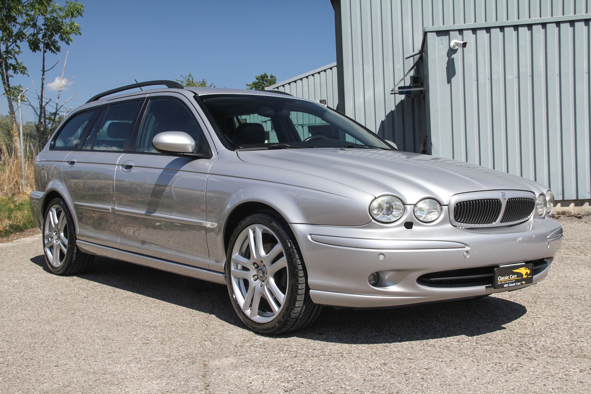 JAGUAR X-Type Estate 3.0 V6 Traction4 Sport-image-30