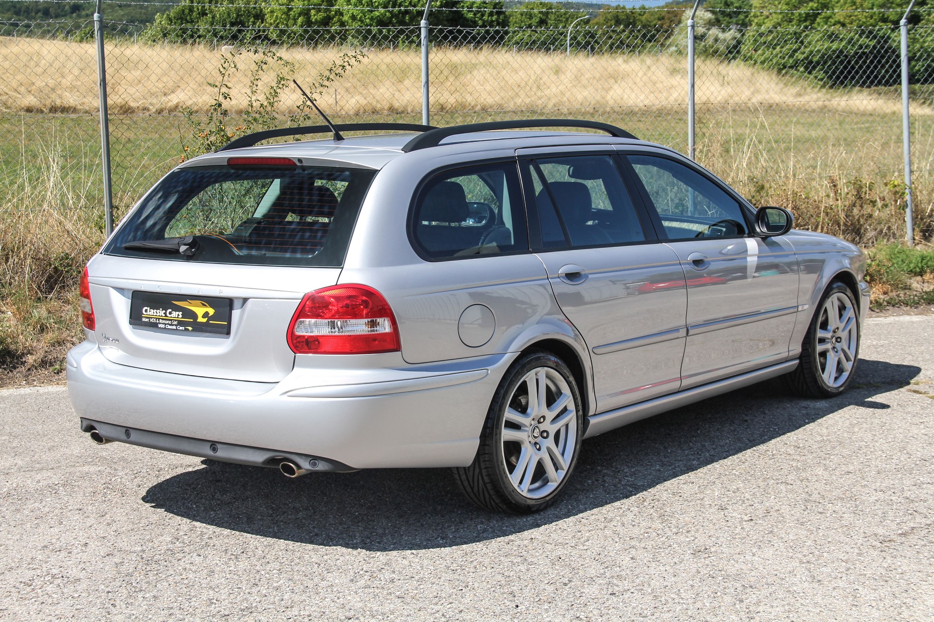 JAGUAR X-Type Estate 3.0 V6 Traction4 Sport-image-29