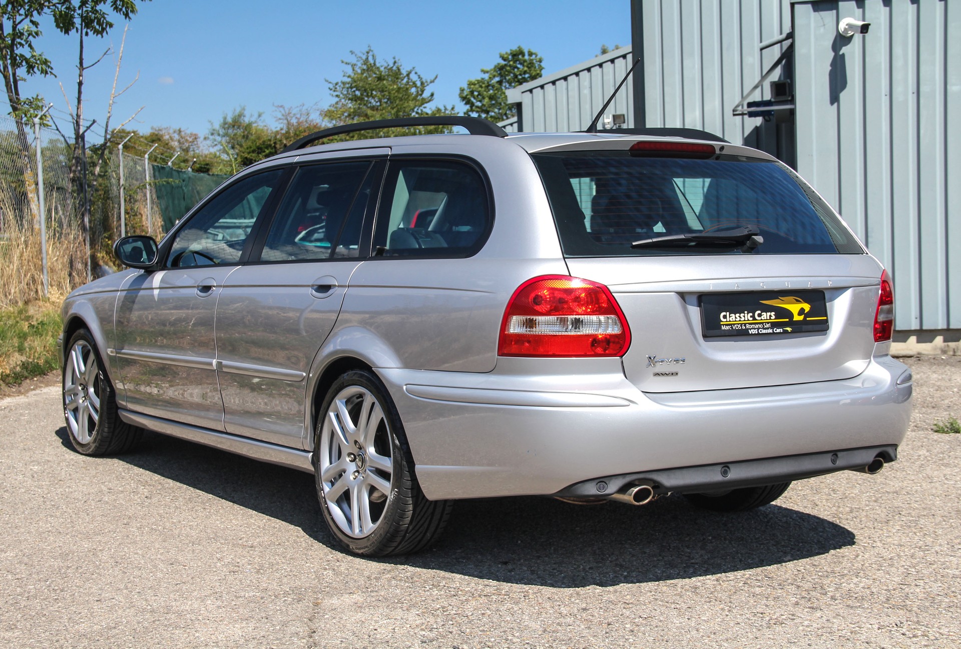 JAGUAR X-Type Estate 3.0 V6 Traction4 Sport-image-31