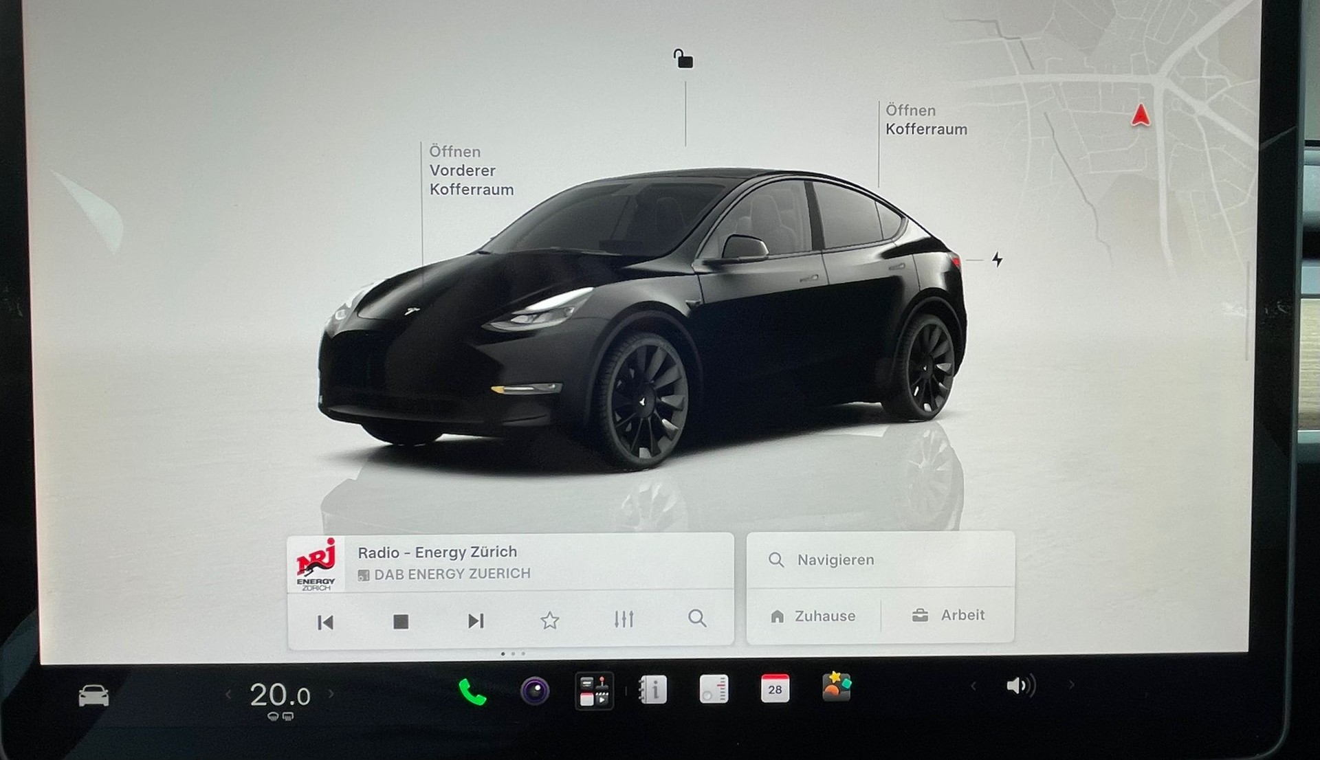 TESLA Model Y Long Range 533 km (WLTP) 514PS All Black Werksgarantie SOH 93%-image-9