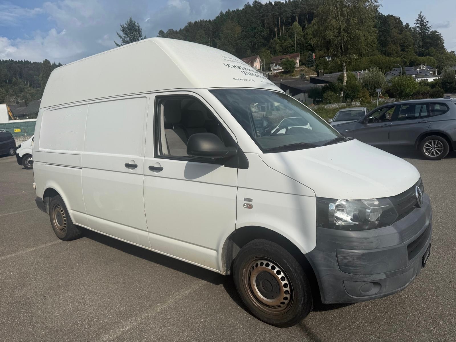 VW T5 2.0 TDI-showroom-element-2