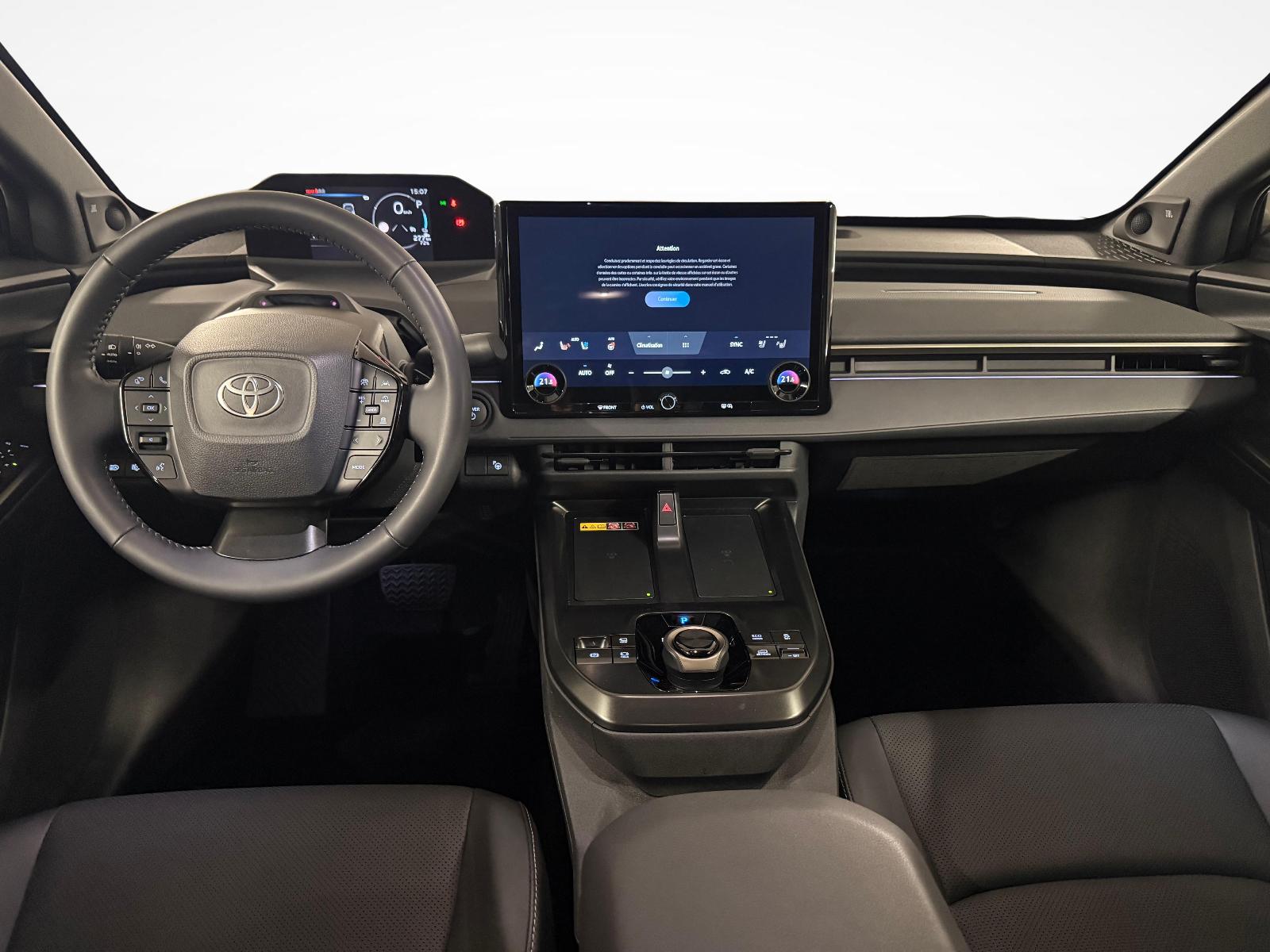TOYOTA bZ4X Premium AWD-image-11