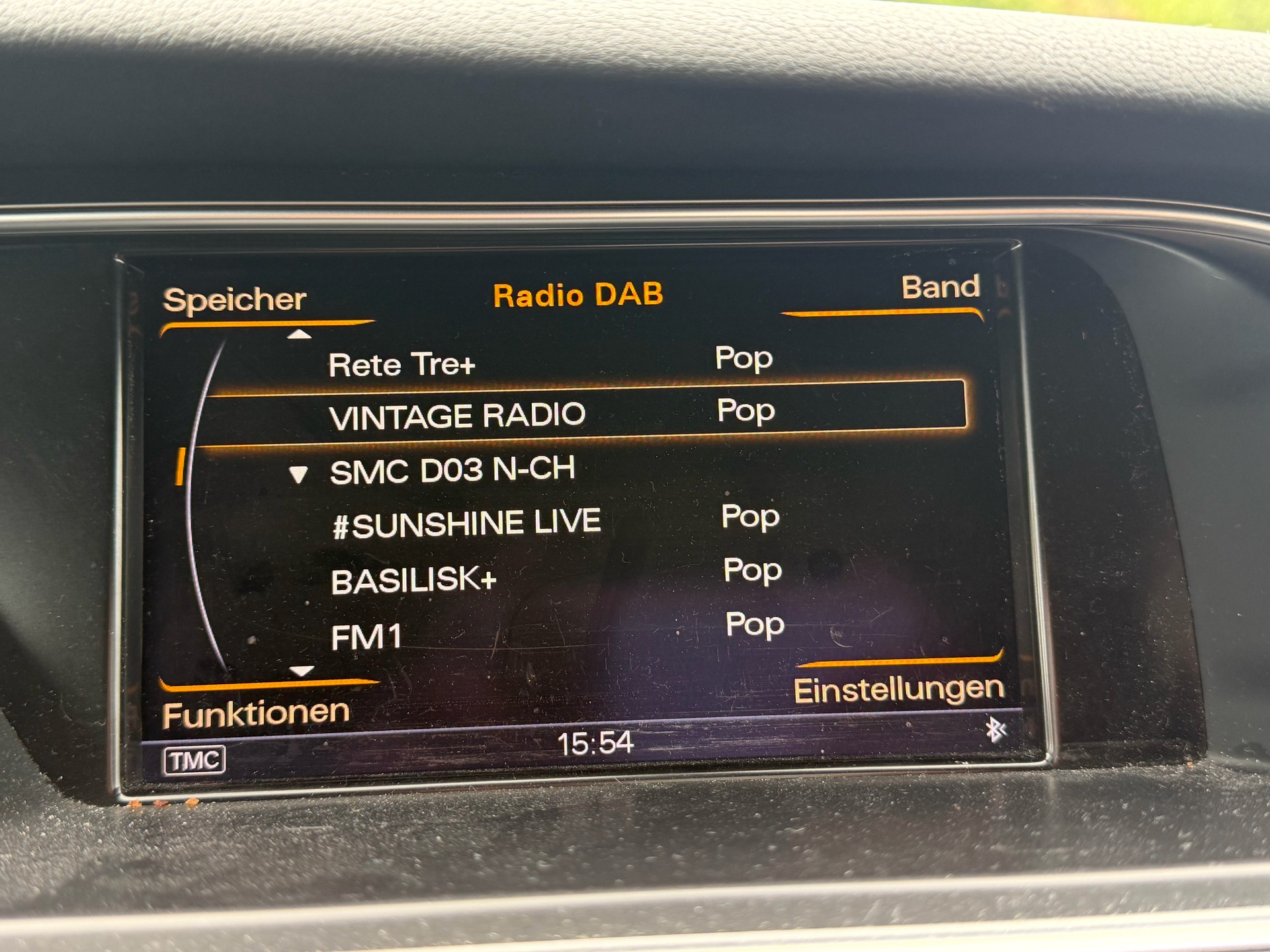 AUDI A4 Avant 3.0 TDI quattro S-tronic-image-21