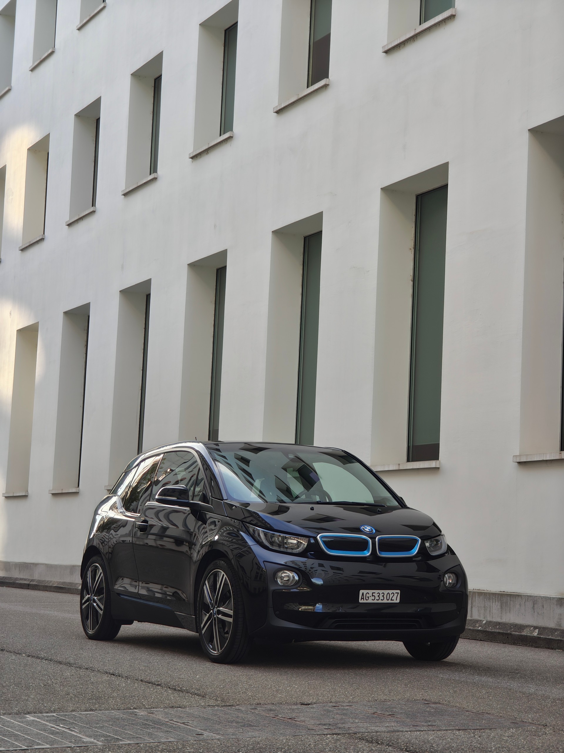 BMW E-Motor 94 Ah mit REx-image-0