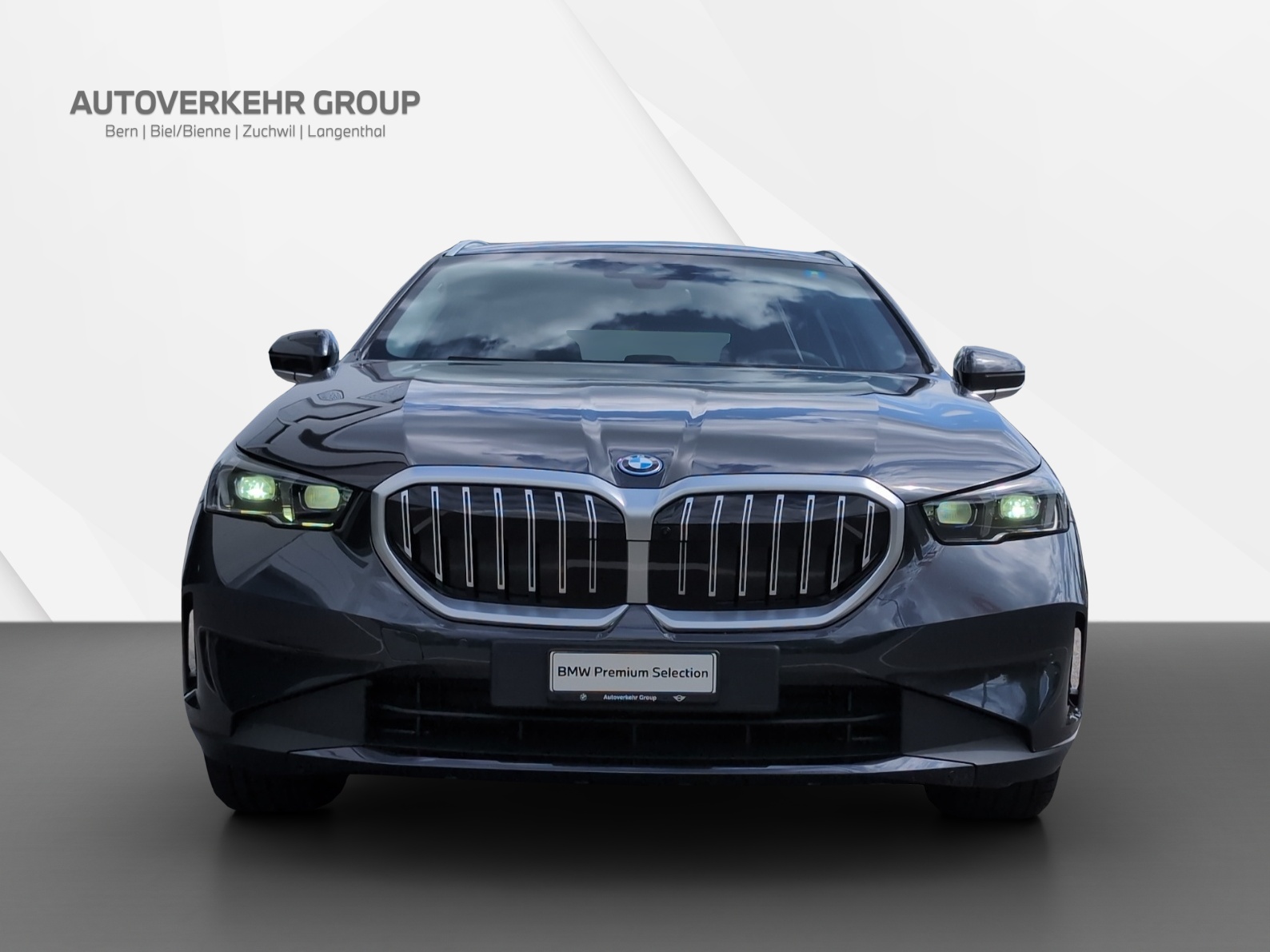 BMW 530e Touring Steptronic-image-1
