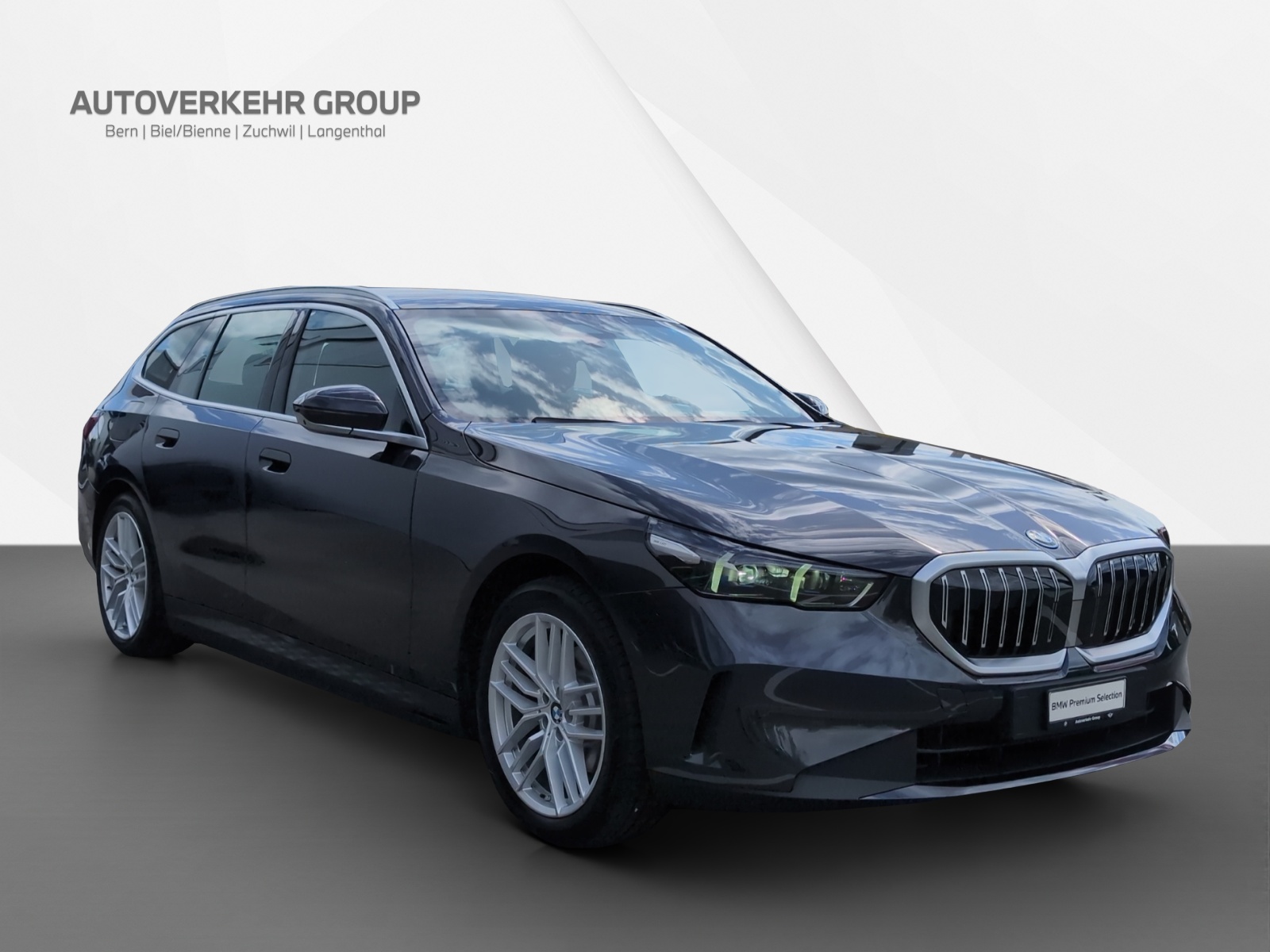 BMW 530e Touring Steptronic-image-8