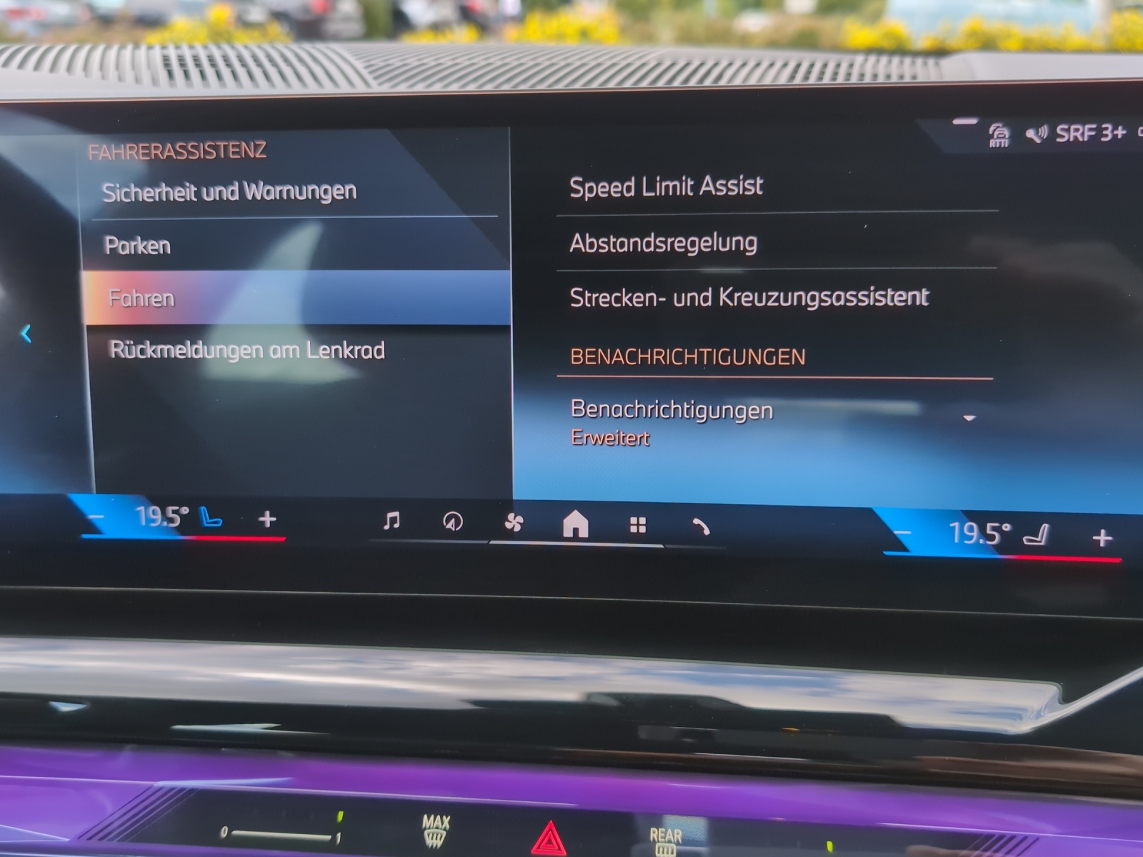 BMW 530e Touring Steptronic-image-22