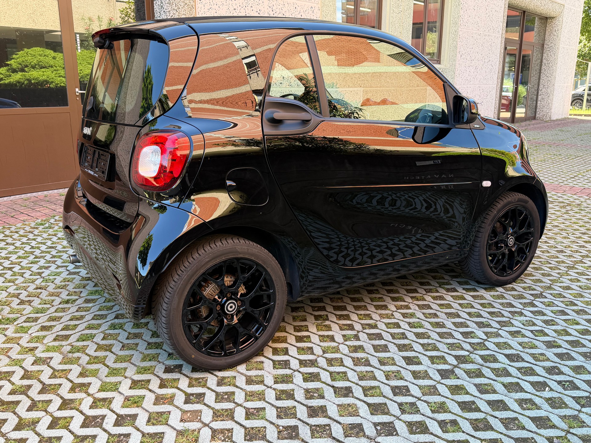SMART fortwo prime twinmatic-image-4