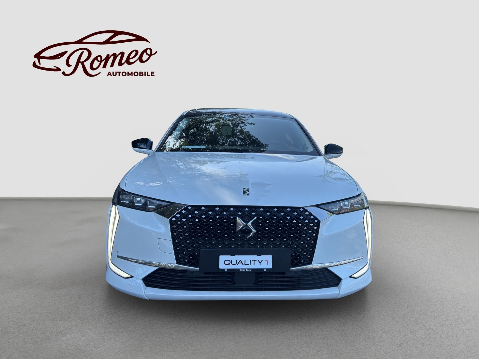 DS AUTOMOBILES DS 4 1.4 Blue HDi Opera EAT8 ** CH - 1. Hand ** Ab MFK & Service ** Schiebedach ** AHK ** Vollausstattung **-image-5