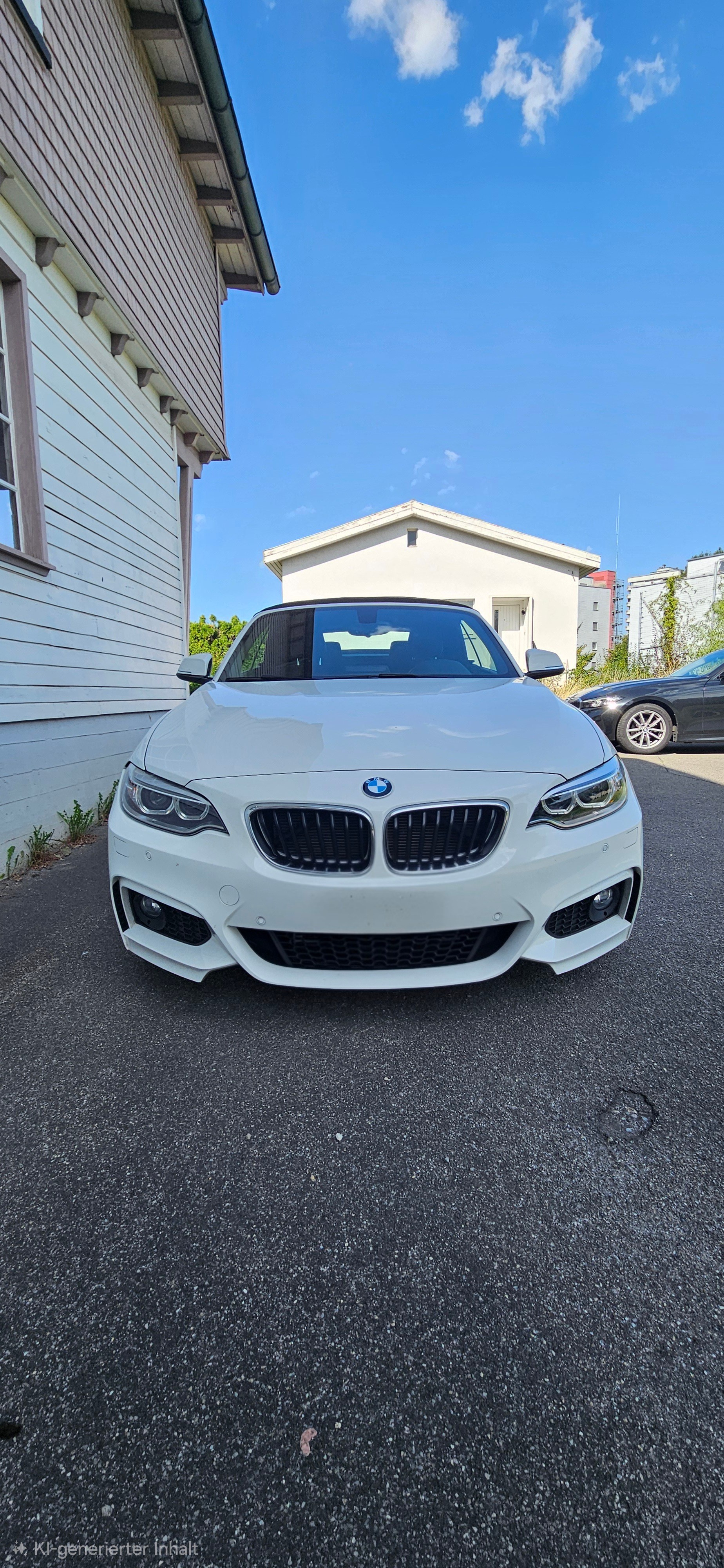 BMW 220i Cabriolet M Sport Steptronic-image-2