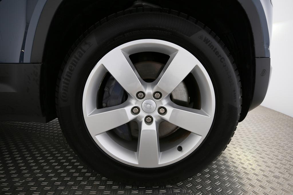 LAND ROVER Defender 110 2.0 P400e HSE-image-15