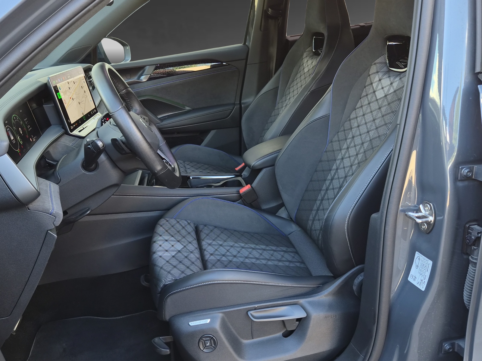 VW Tayron 2.0 TSI R-Line DSG 4Motion-image-5