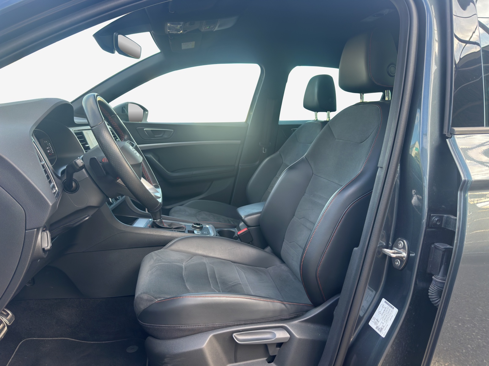 SEAT Ateca 2.0 TSI Hola FR 4Drive DSG-image-7