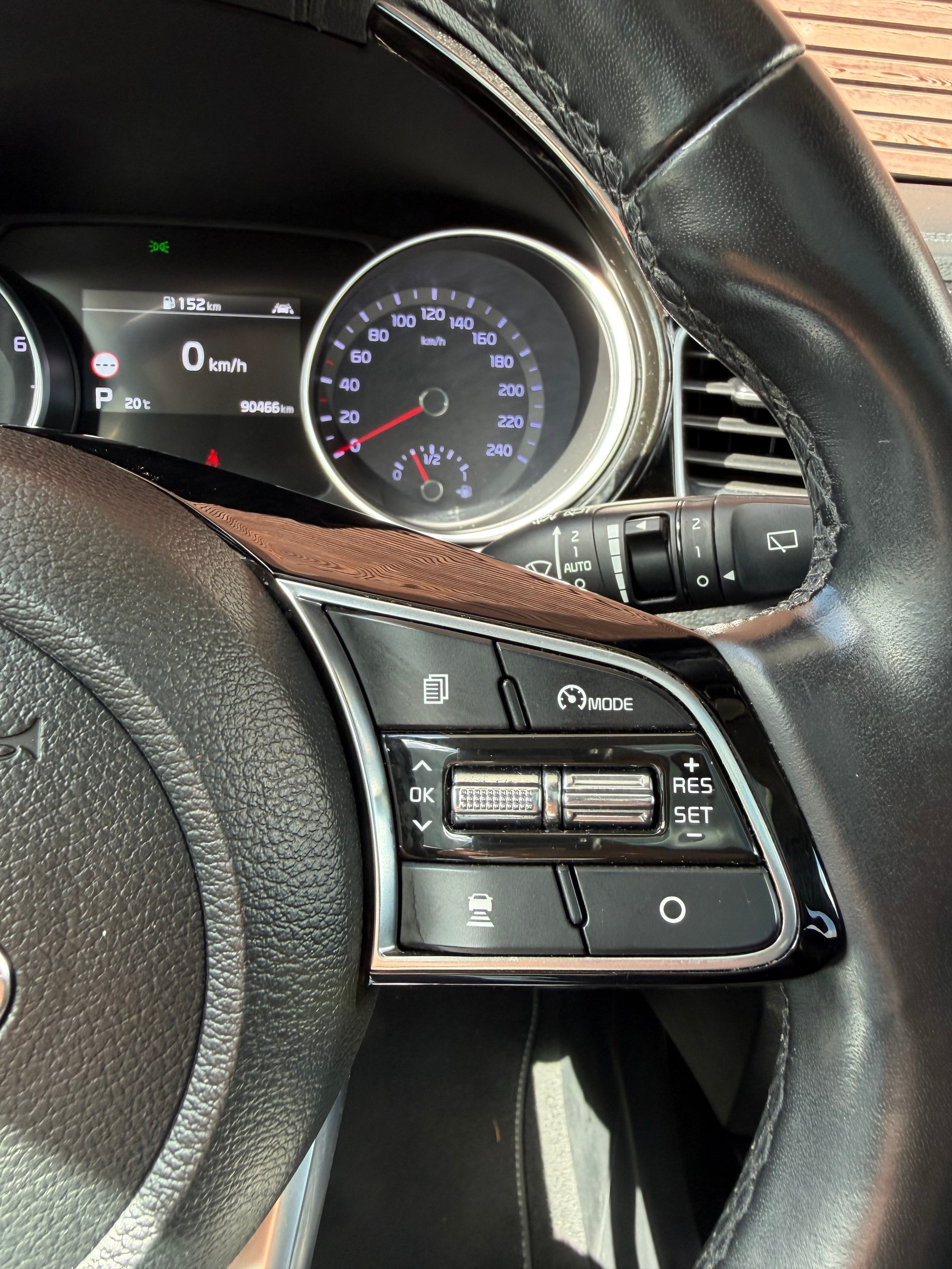 KIA Ceed 1.4 T-GDi Style DCT-image-9