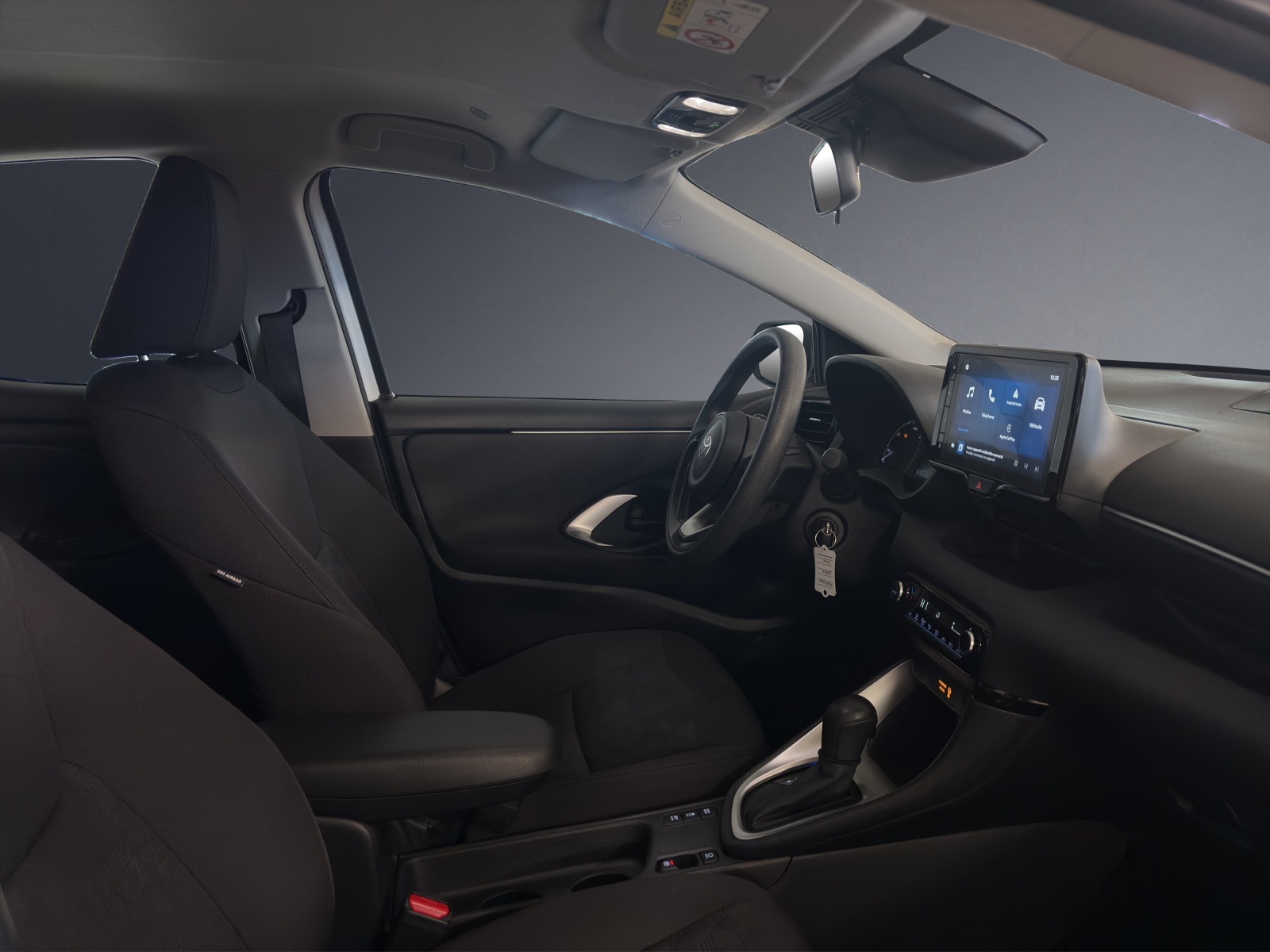 TOYOTA Yaris 1.5 Comfort e-CVT-image-9