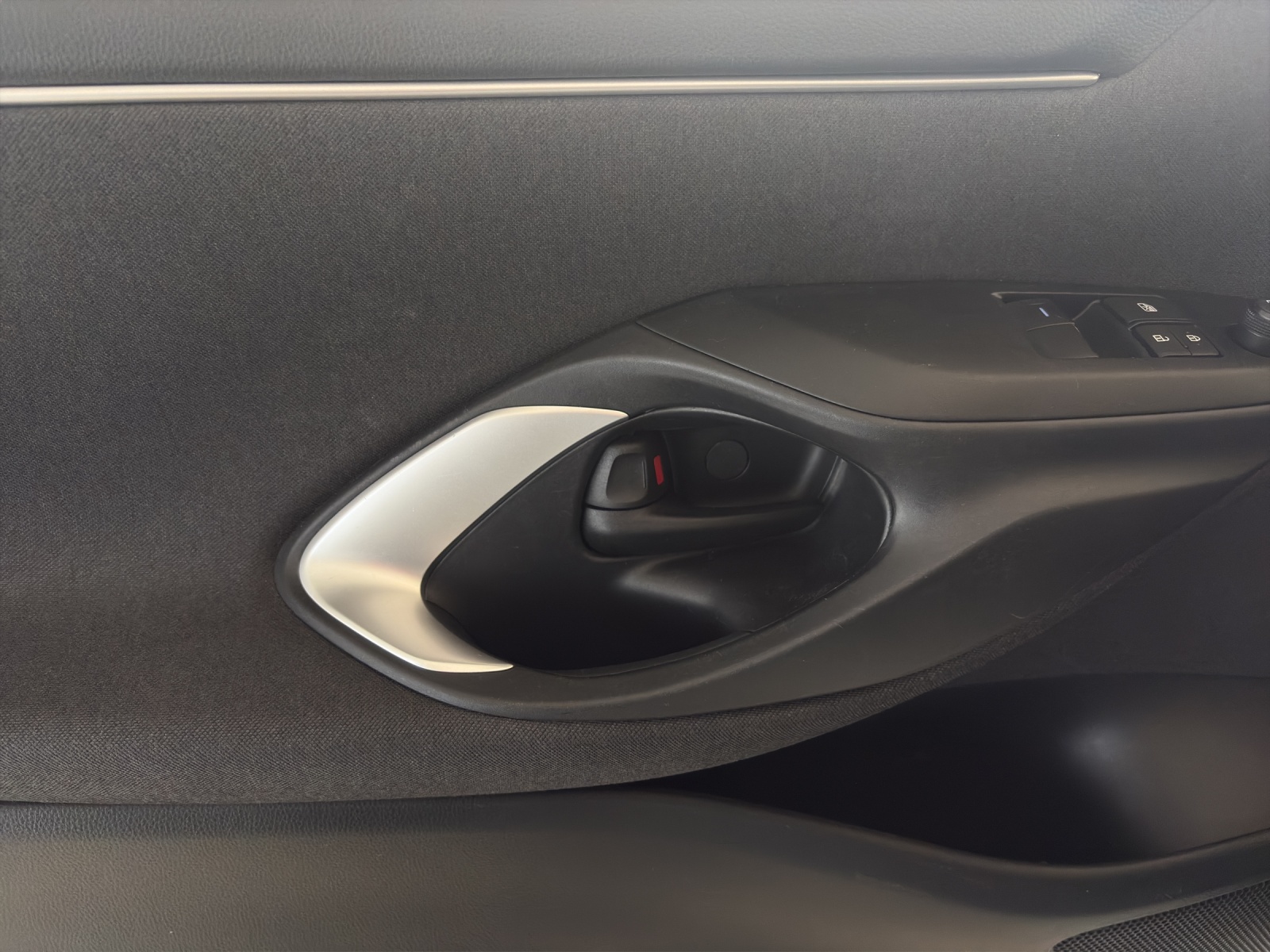 TOYOTA Yaris 1.5 Comfort e-CVT-image-8