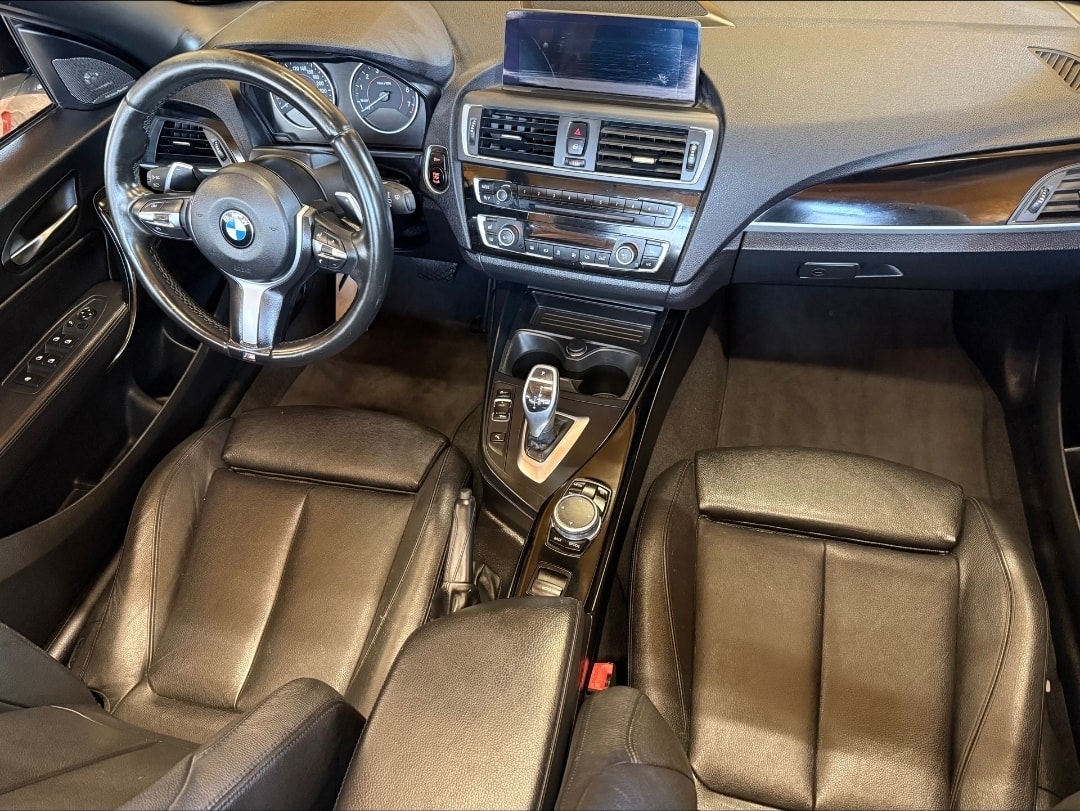 BMW M235i xDrive Steptronic-image-8