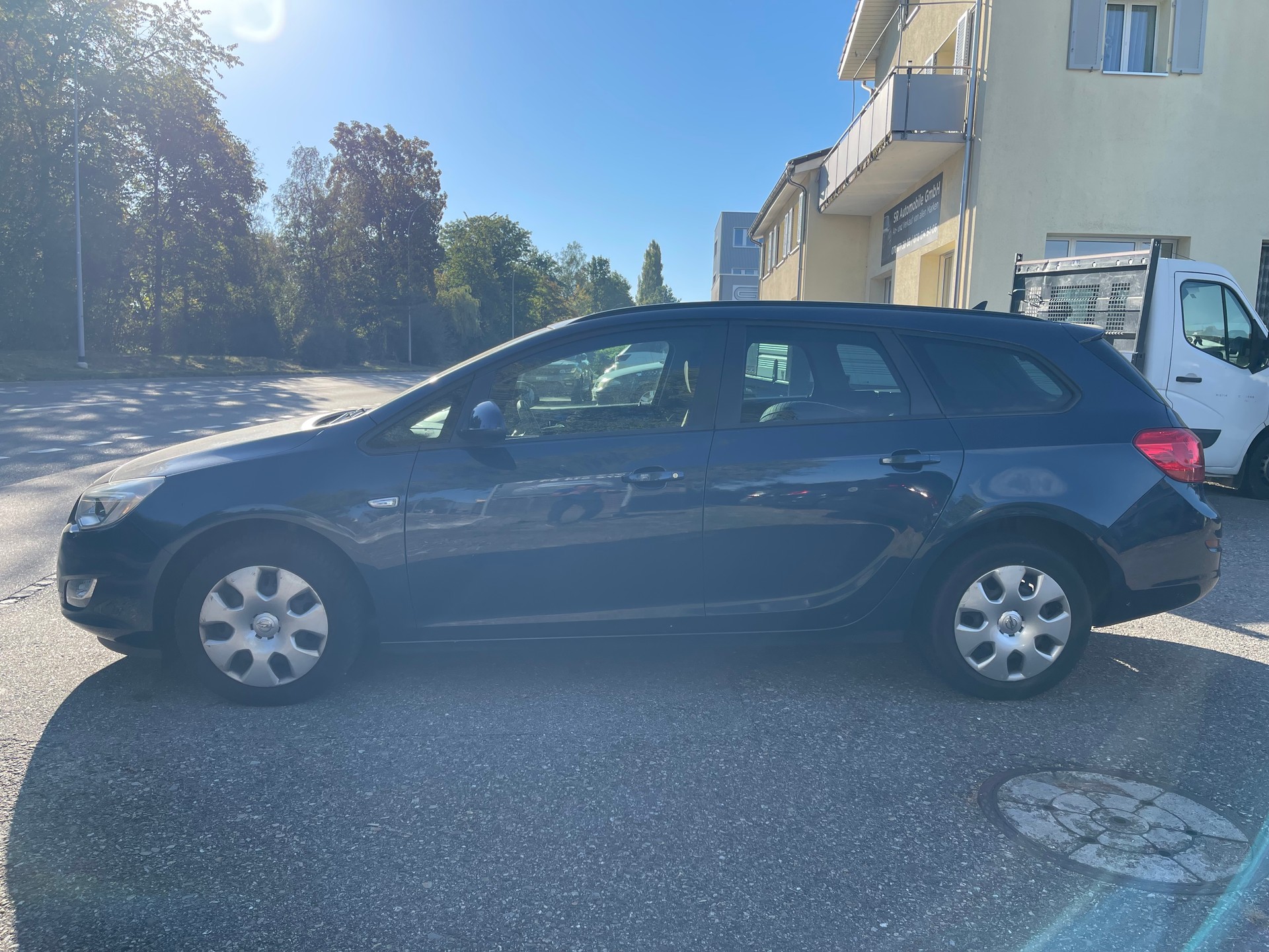 OPEL Astra SportsTourer 1.4i 16V Turbo Sport-image-1