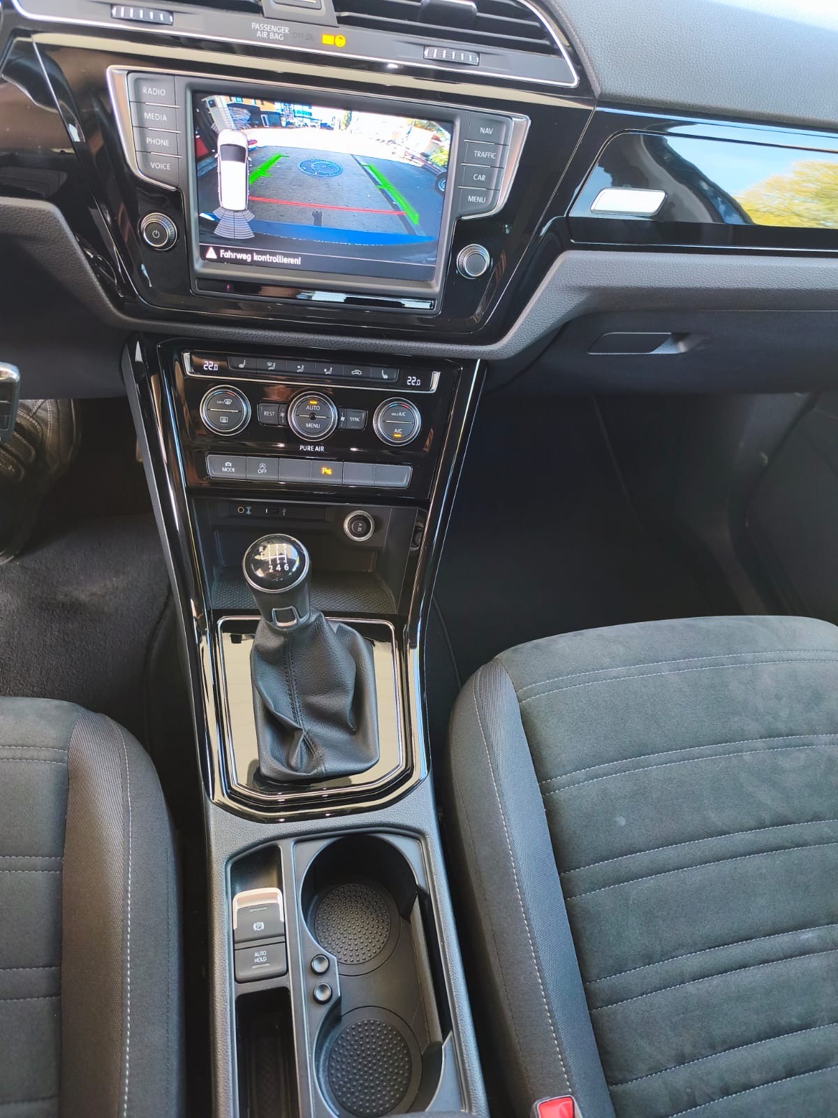 VW Touran 2.0 TDI BlueMotion Technology Highline-image-20
