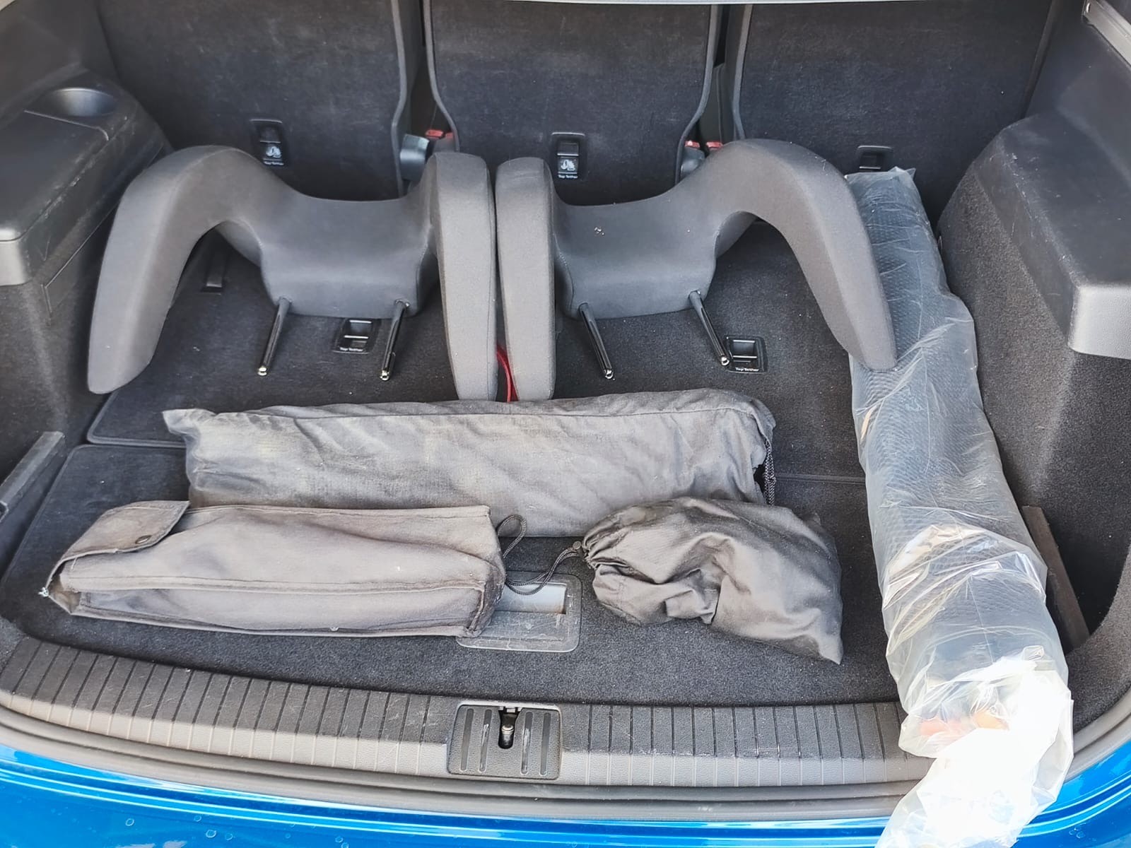 VW Touran 2.0 TDI BlueMotion Technology Highline-image-13