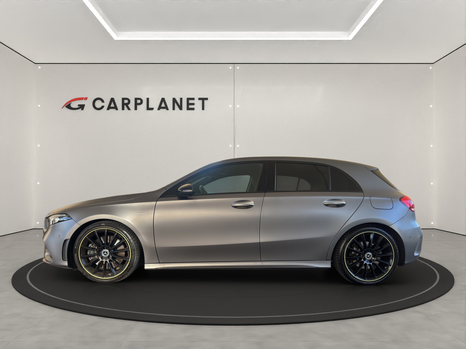 MERCEDES-BENZ A-Klasse W177 A 250 AMG Line 4x4 *225PS*-image-3