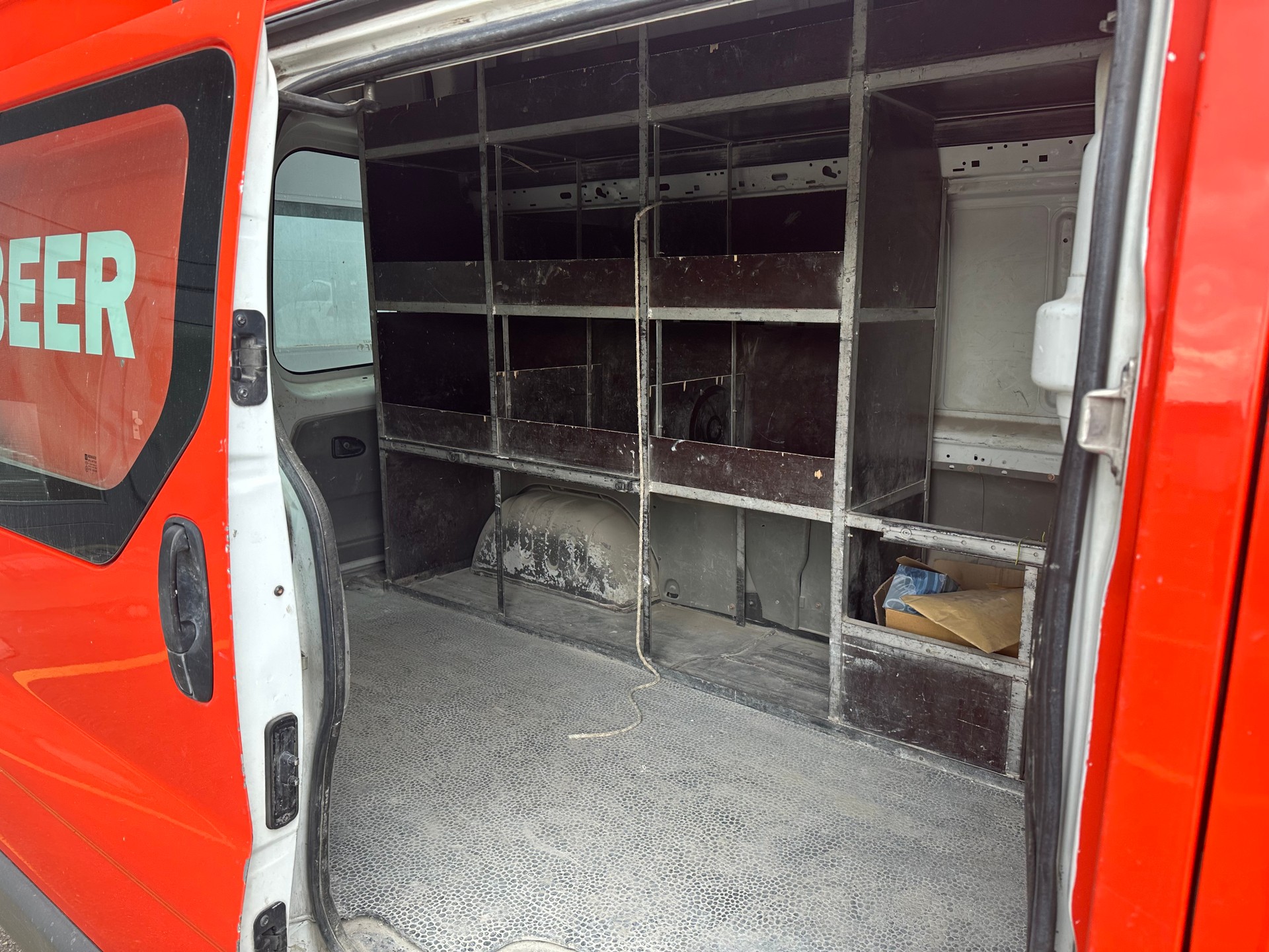 RENAULT Trafic 2.0 dCi 115 2.9t L2H1-image-5