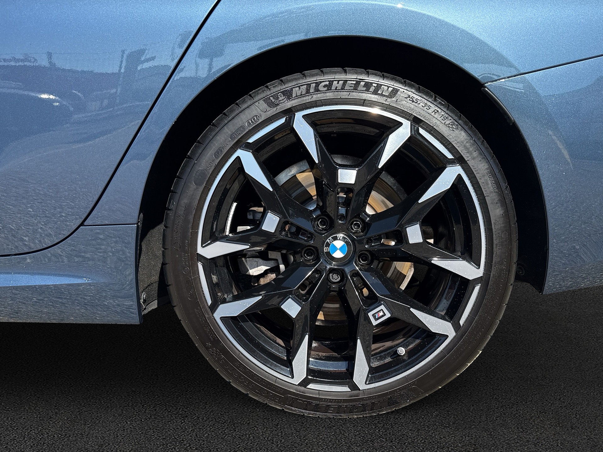 BMW 330d xDrive 48V Steptronic M Sport-image-8