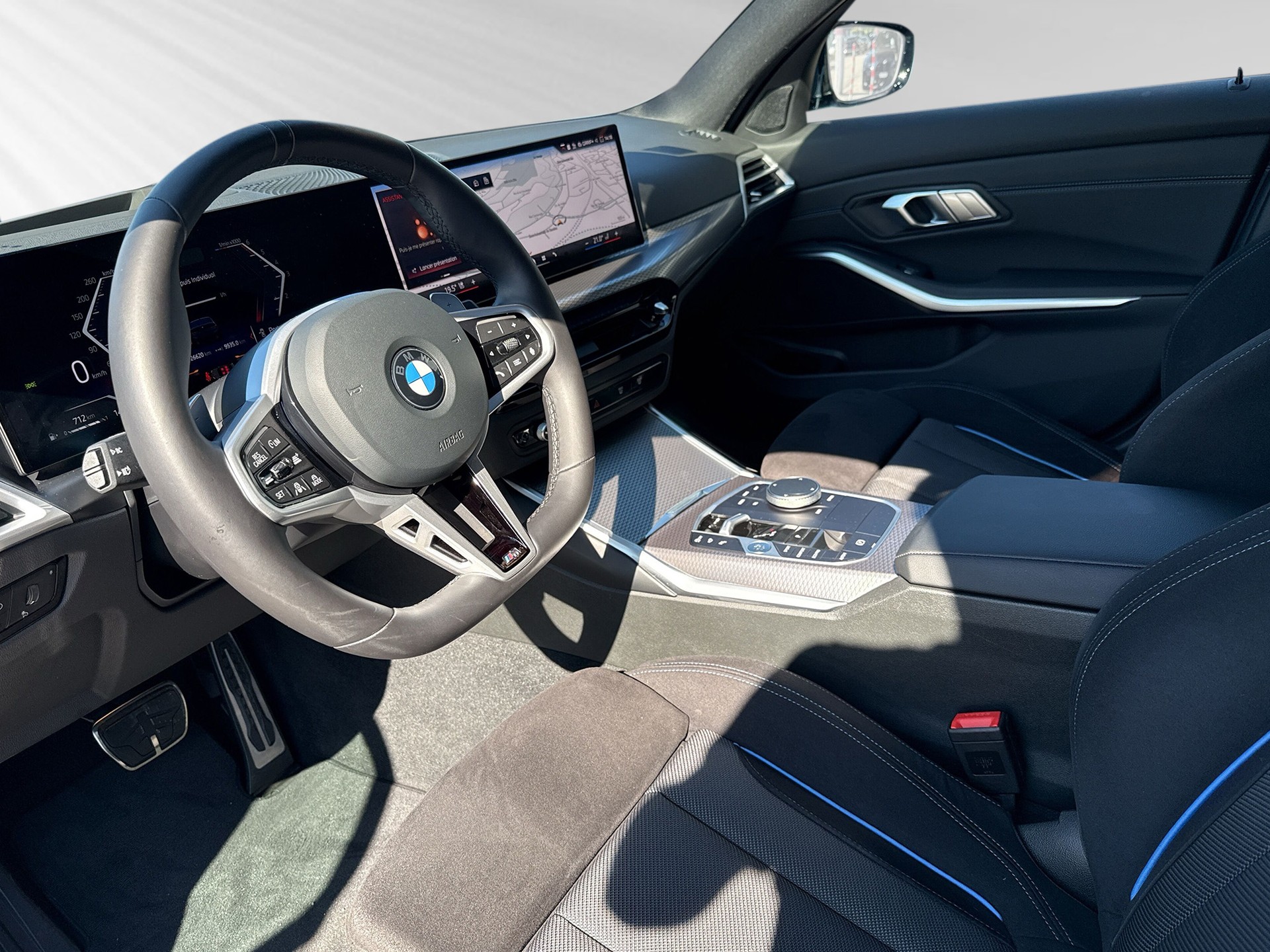 BMW 330d xDrive 48V Steptronic M Sport-image-3