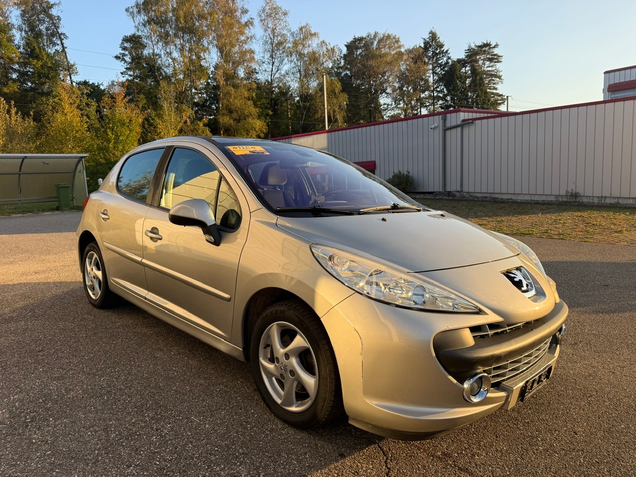 PEUGEOT 207 1.6 16V Sport Automatic-image-1