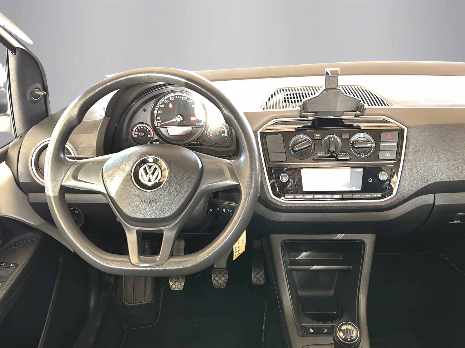 VW Up 1.0 MPI 60 Take-image-4