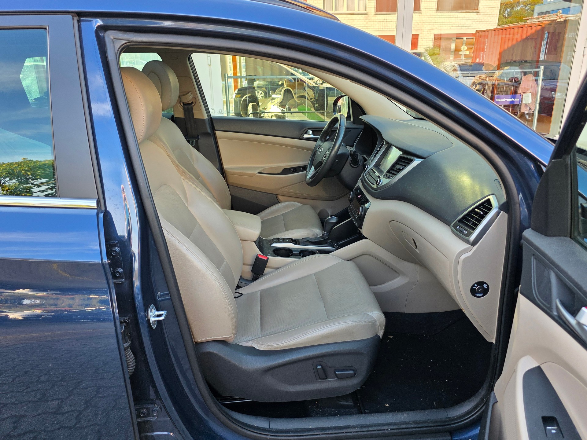 HYUNDAI Tucson 1.6 TGDI Vertex 4WD Automatic-image-5