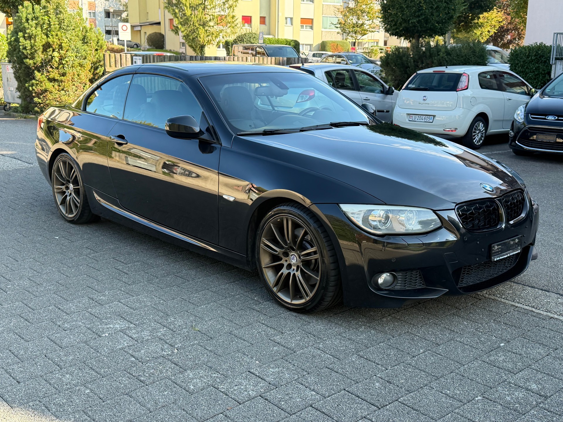 BMW 330d Cabriolet Steptronic M-Paket-image-10