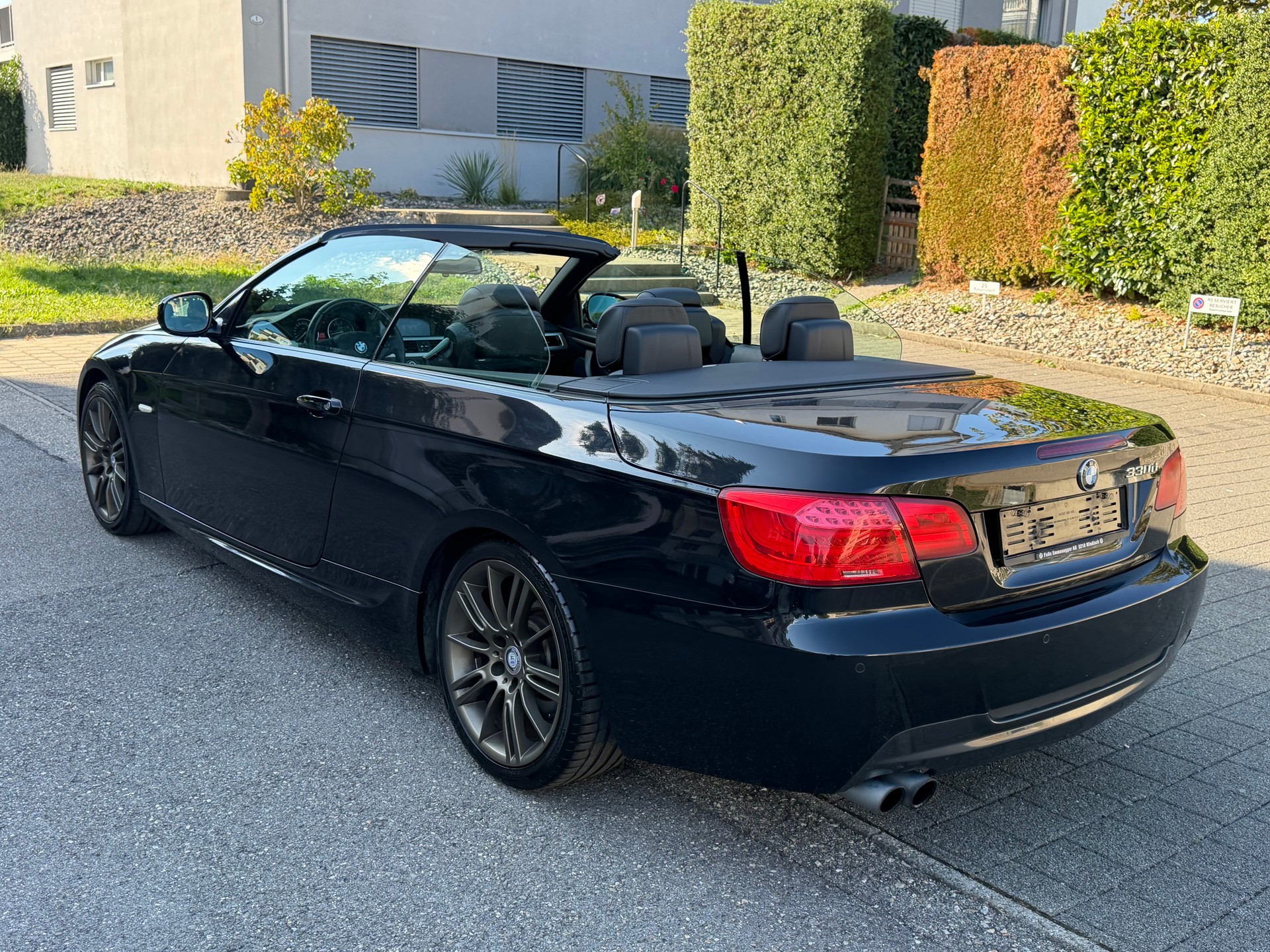 BMW 330d Cabriolet Steptronic M-Paket-image-4