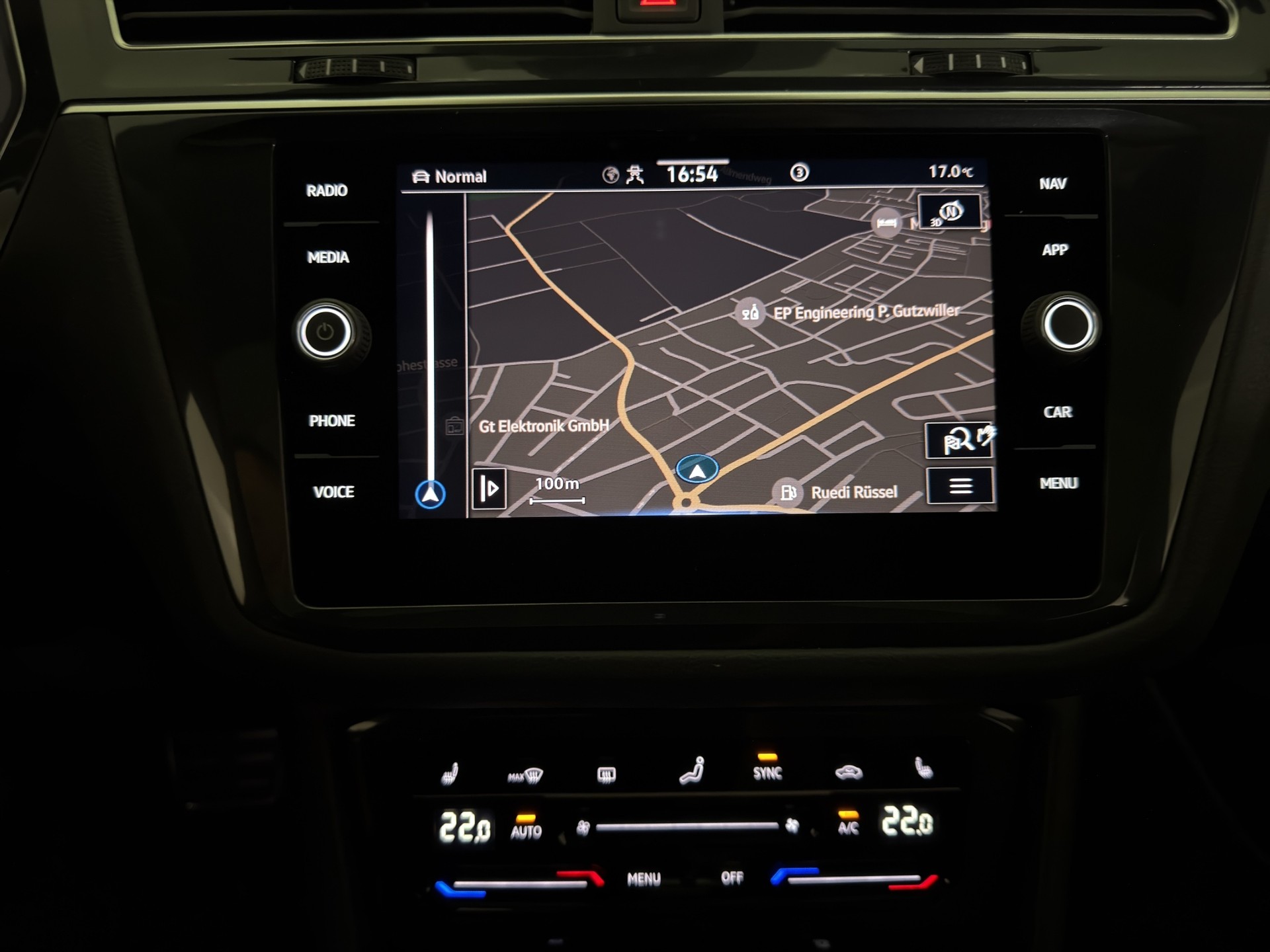 VW Tiguan 2.0TSI R-Line 4Motion DSG-image-20