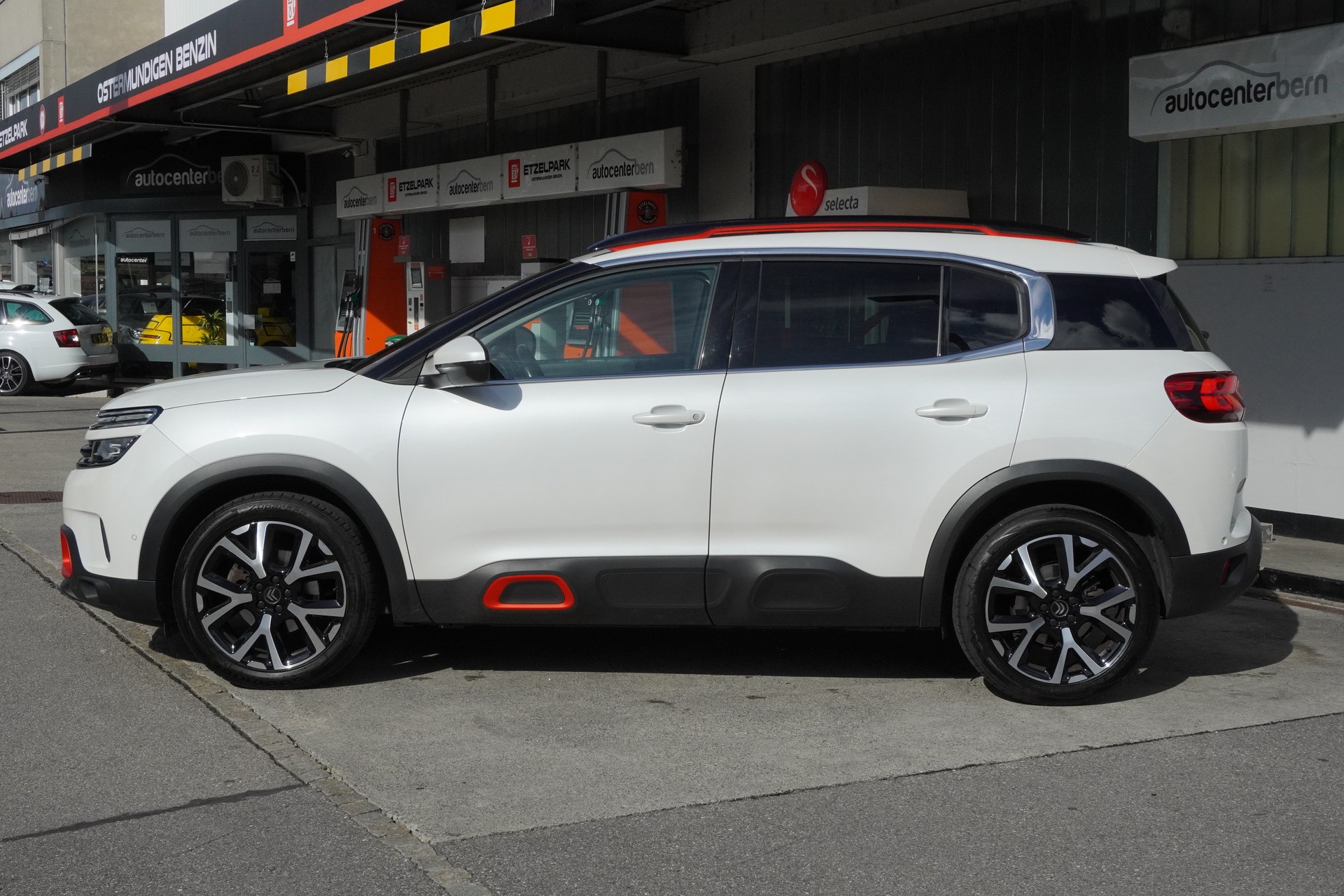 CITROEN C5 Aircross 1.6i PureTech Shine EAT8-image-7