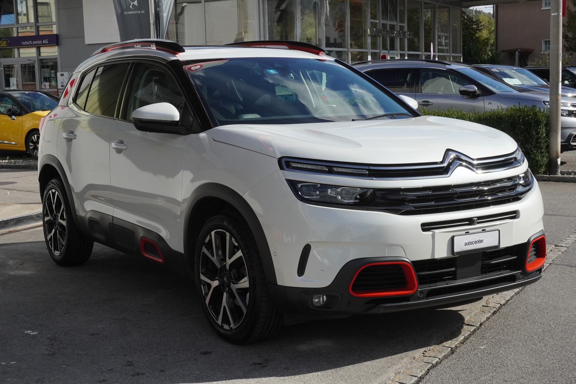 CITROEN C5 Aircross 1.6i PureTech Shine EAT8-image-3