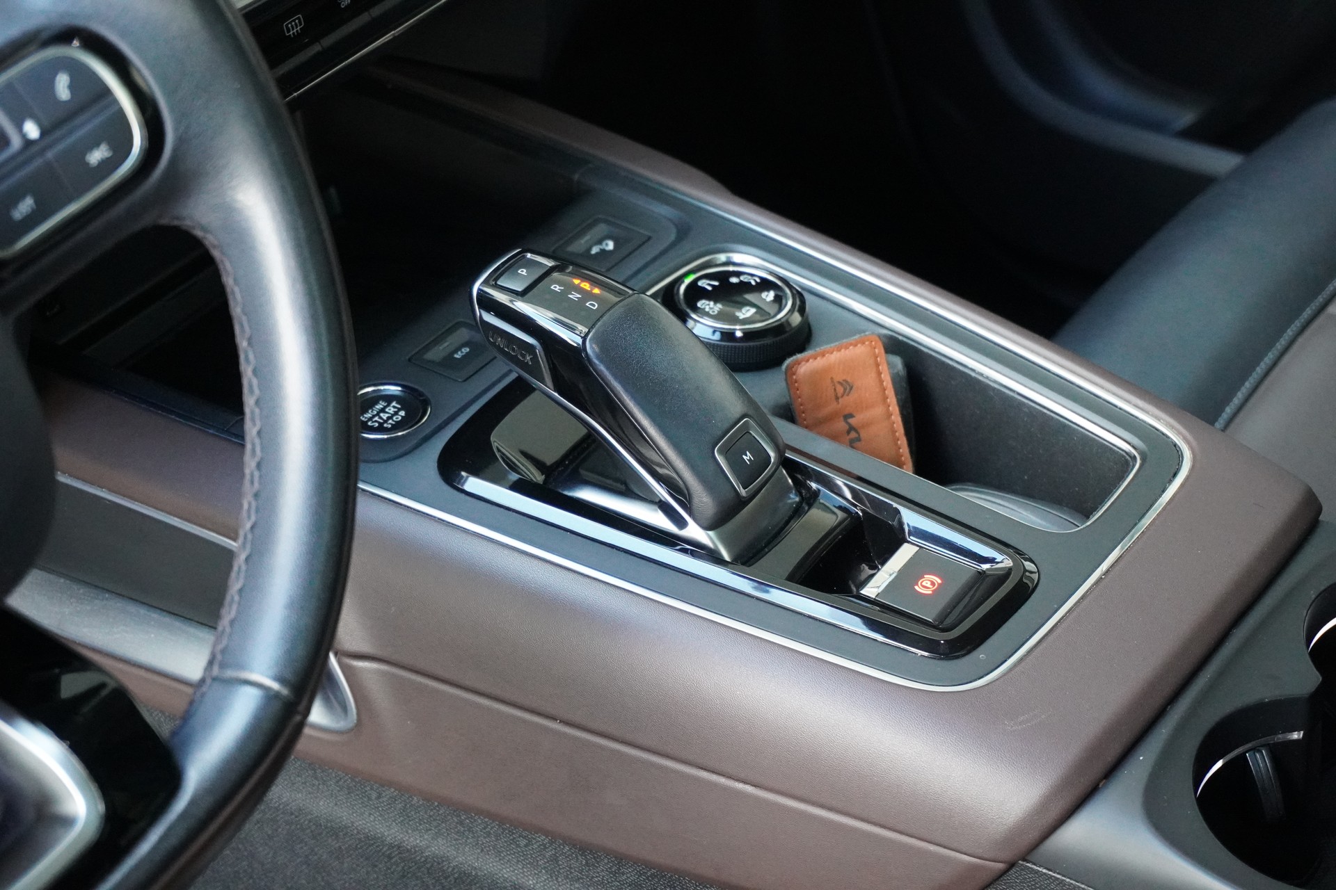 CITROEN C5 Aircross 1.6i PureTech Shine EAT8-image-12