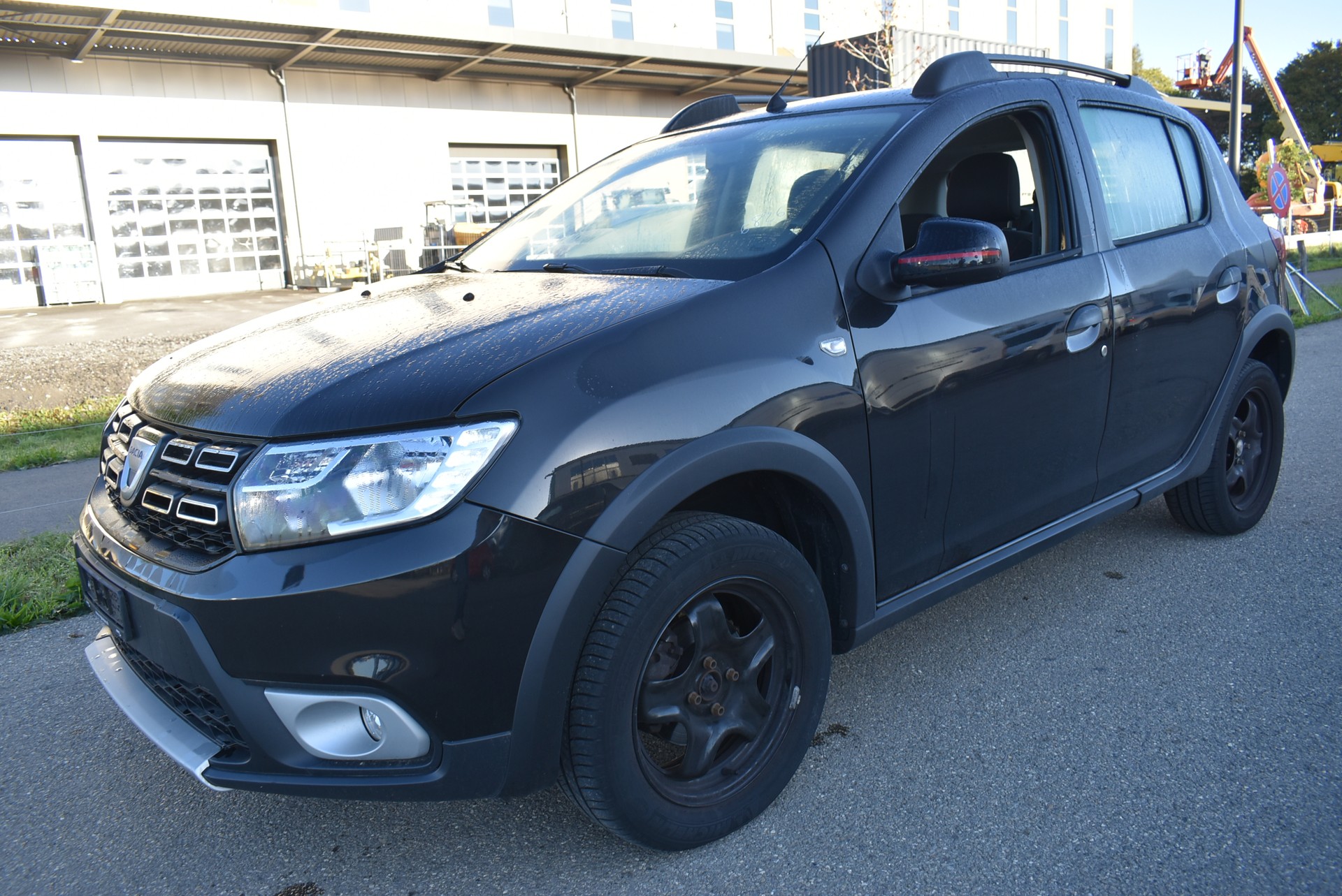 DACIA Sandero Tce 90 Stepway Automatic-image-2