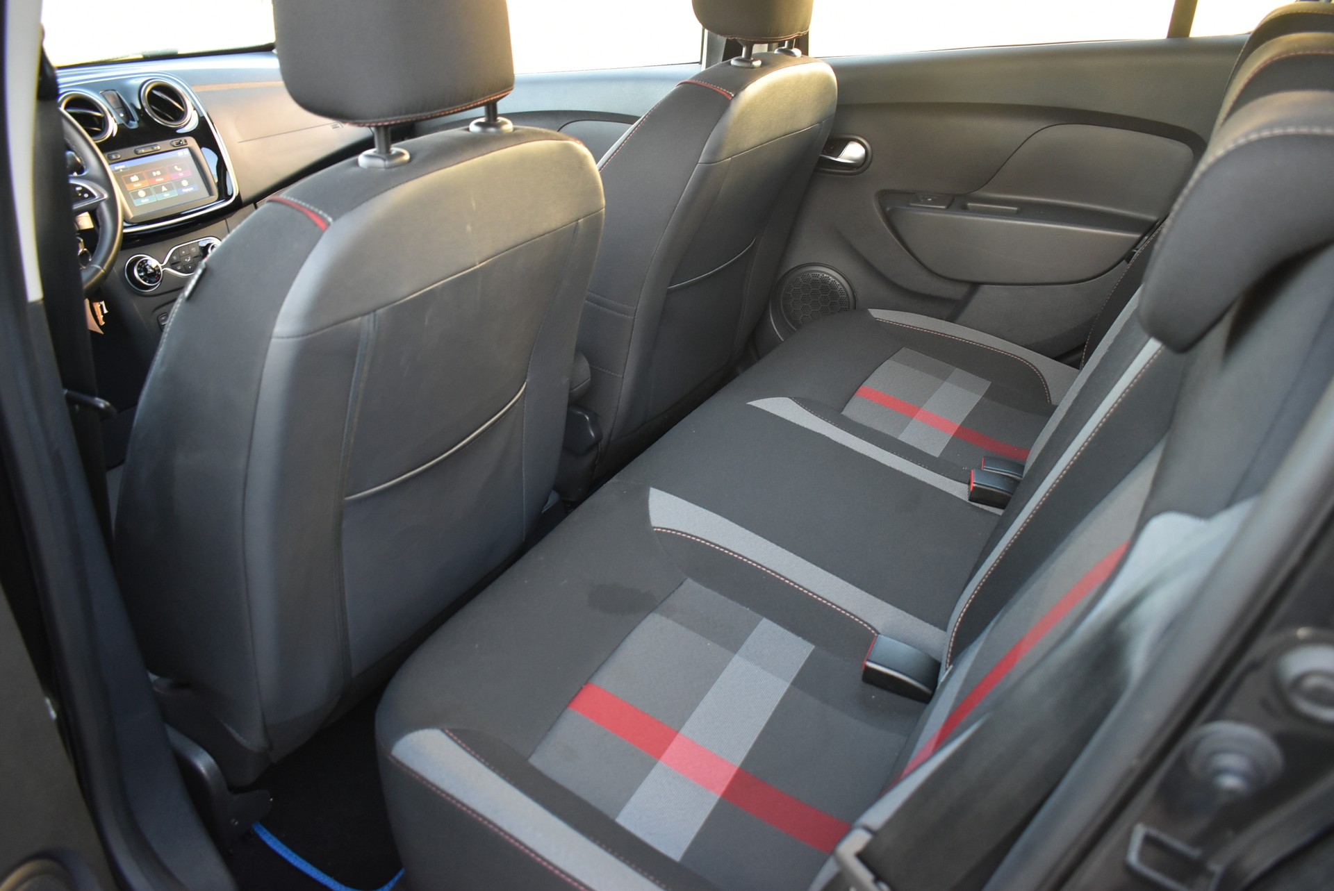 DACIA Sandero Tce 90 Stepway Automatic-image-4