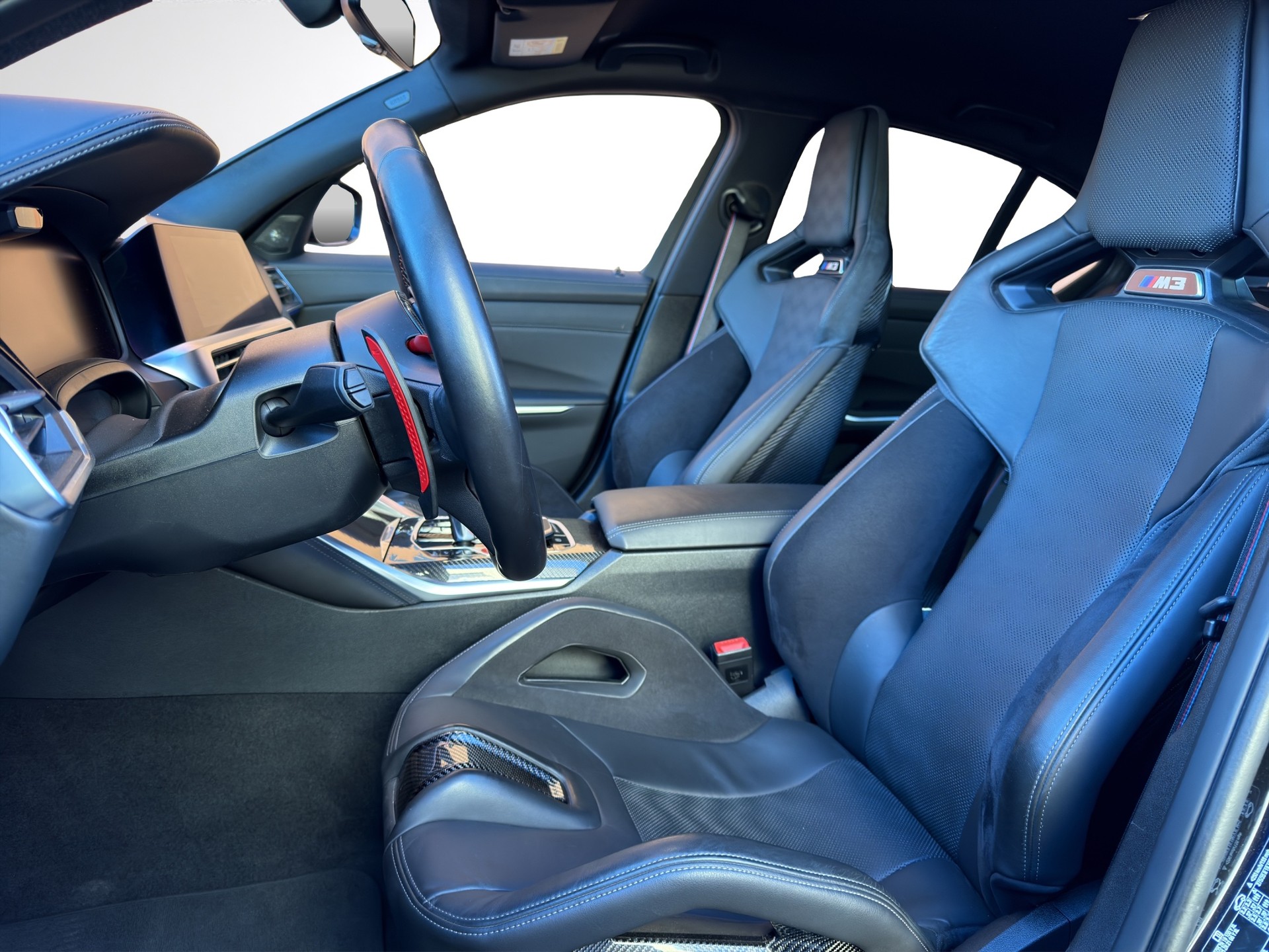 BMW M3 Competition M xDrive-image-9