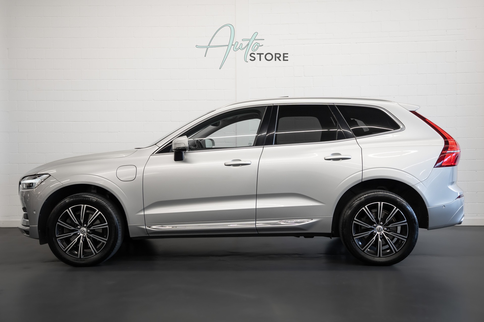 VOLVO XC60 T8 eAWD Inscription Geartronic-showroom-element-2
