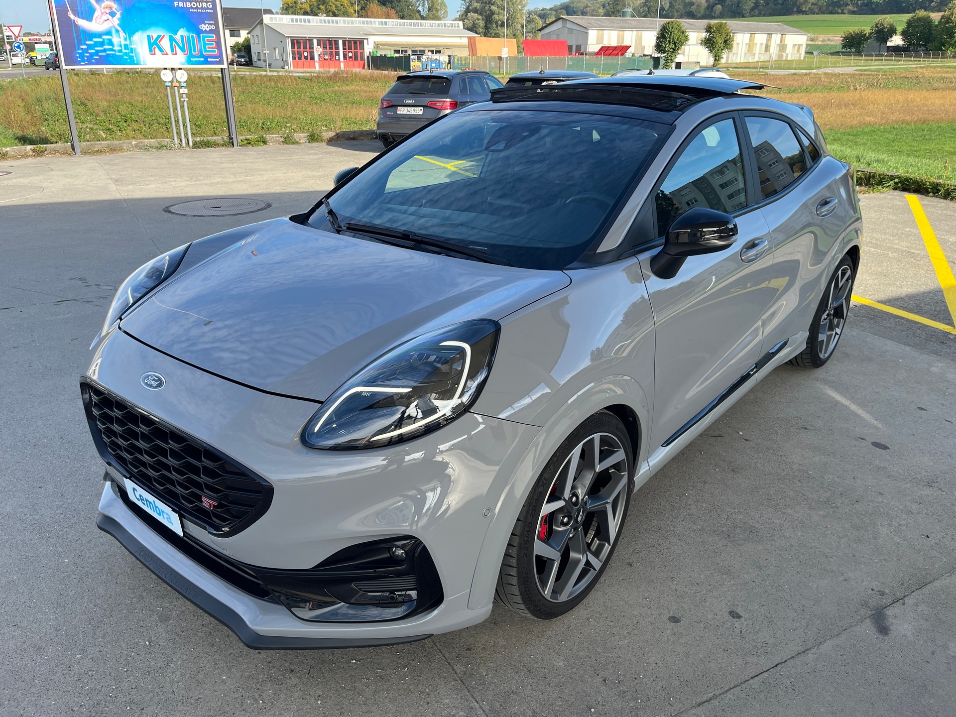 FORD Puma 1.5 SCTi STX avec Pack Performance Sport! De 1ère main, état de neuf!-image-2