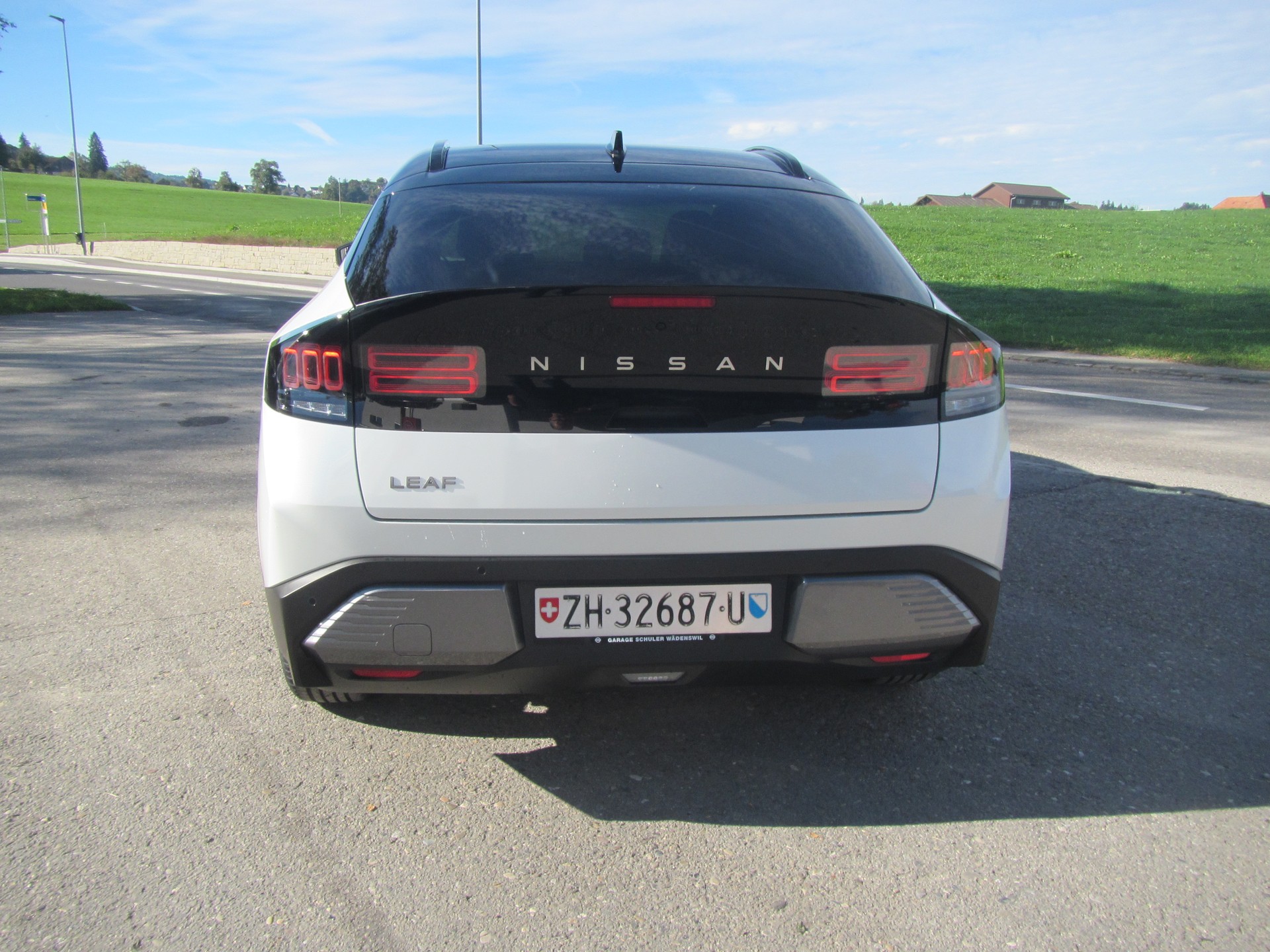 NISSAN Leaf 52 kWh Advance-image-3