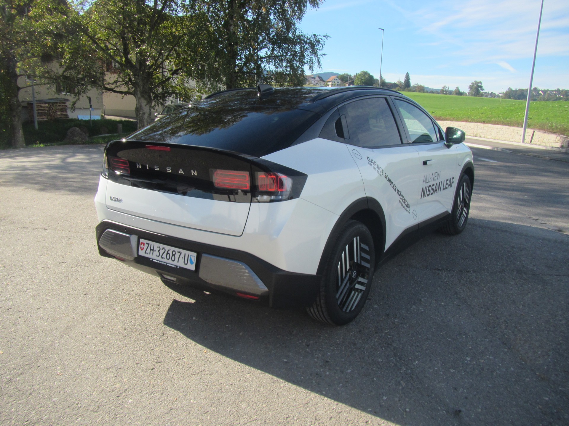 NISSAN Leaf 52 kWh Advance-image-4