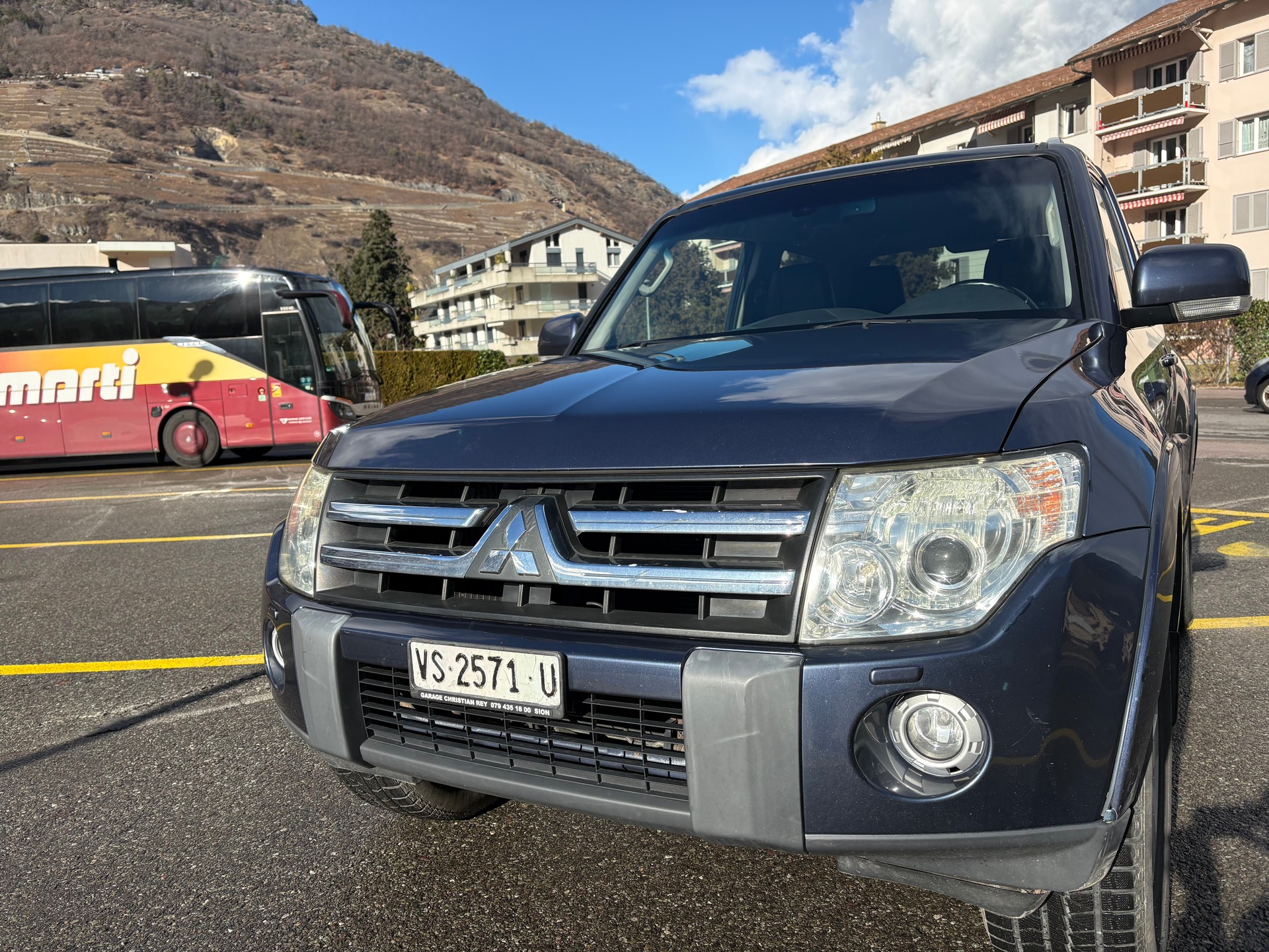 MITSUBISHI Pajero 3.2 DI-D Intense Automatic-image-3