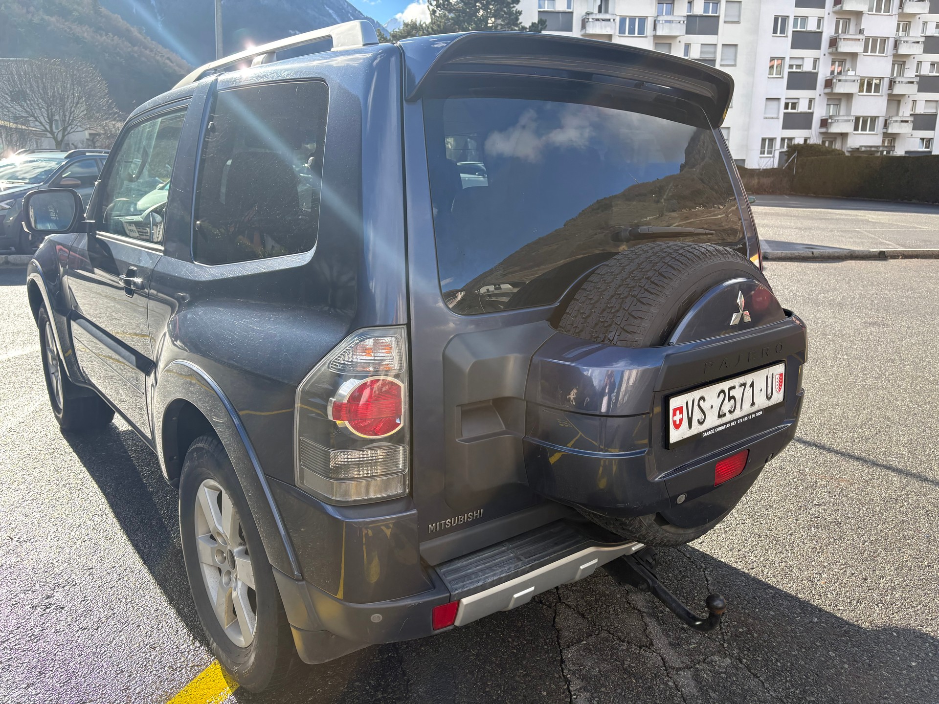 MITSUBISHI Pajero 3.2 DI-D Intense Automatic-image-4